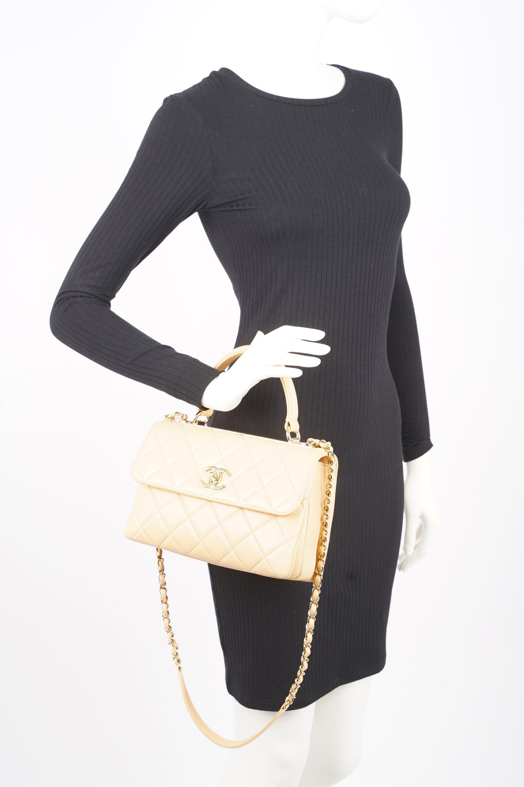 Chanel Womens Trendy Flap Bag Biscuit Lambskin Small