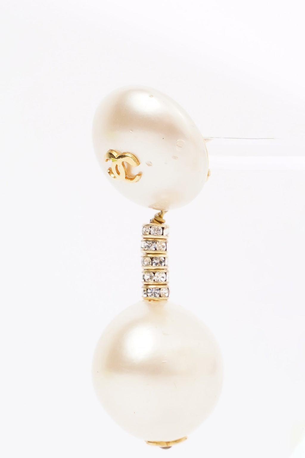 Chanel Pearl Pendant Earrings