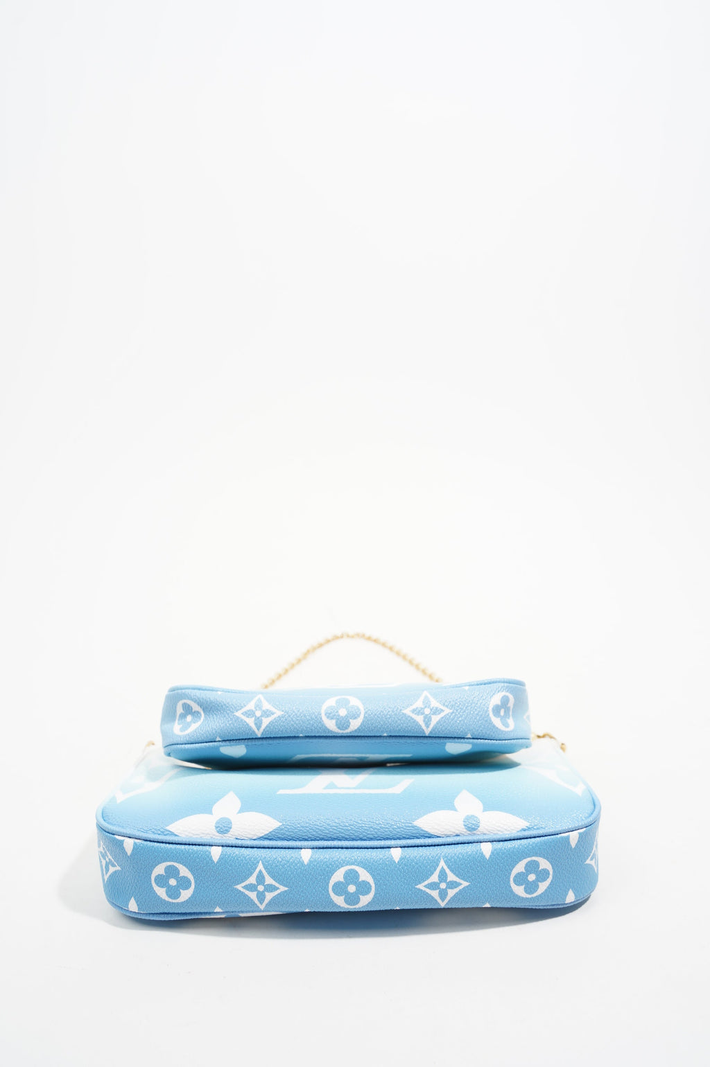 Louis Vuitton Womens Multi Pochette By The Pool