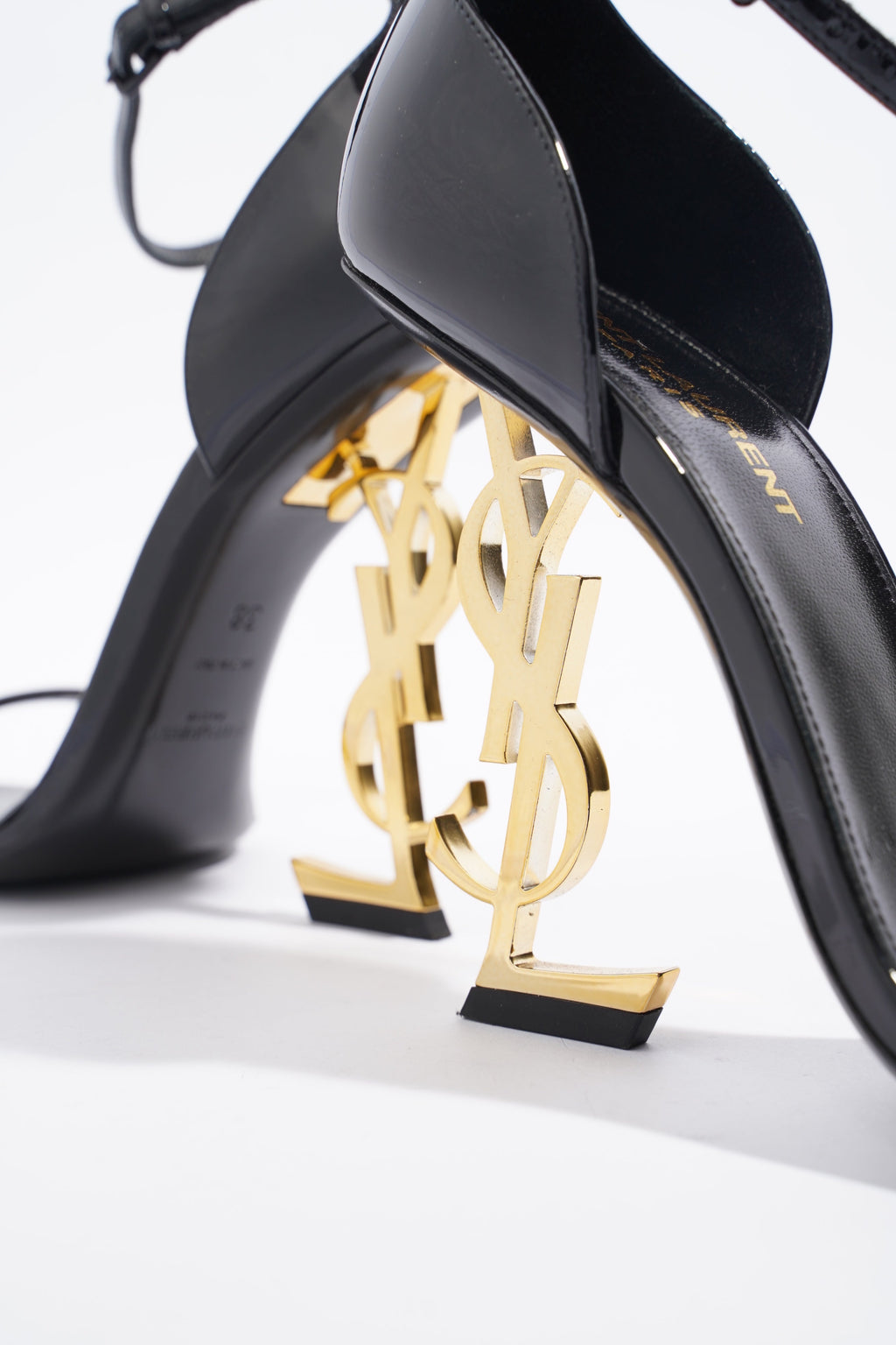 Saint Laurent Womens Opyum Sandal Patent Black EU 38 / UK 5