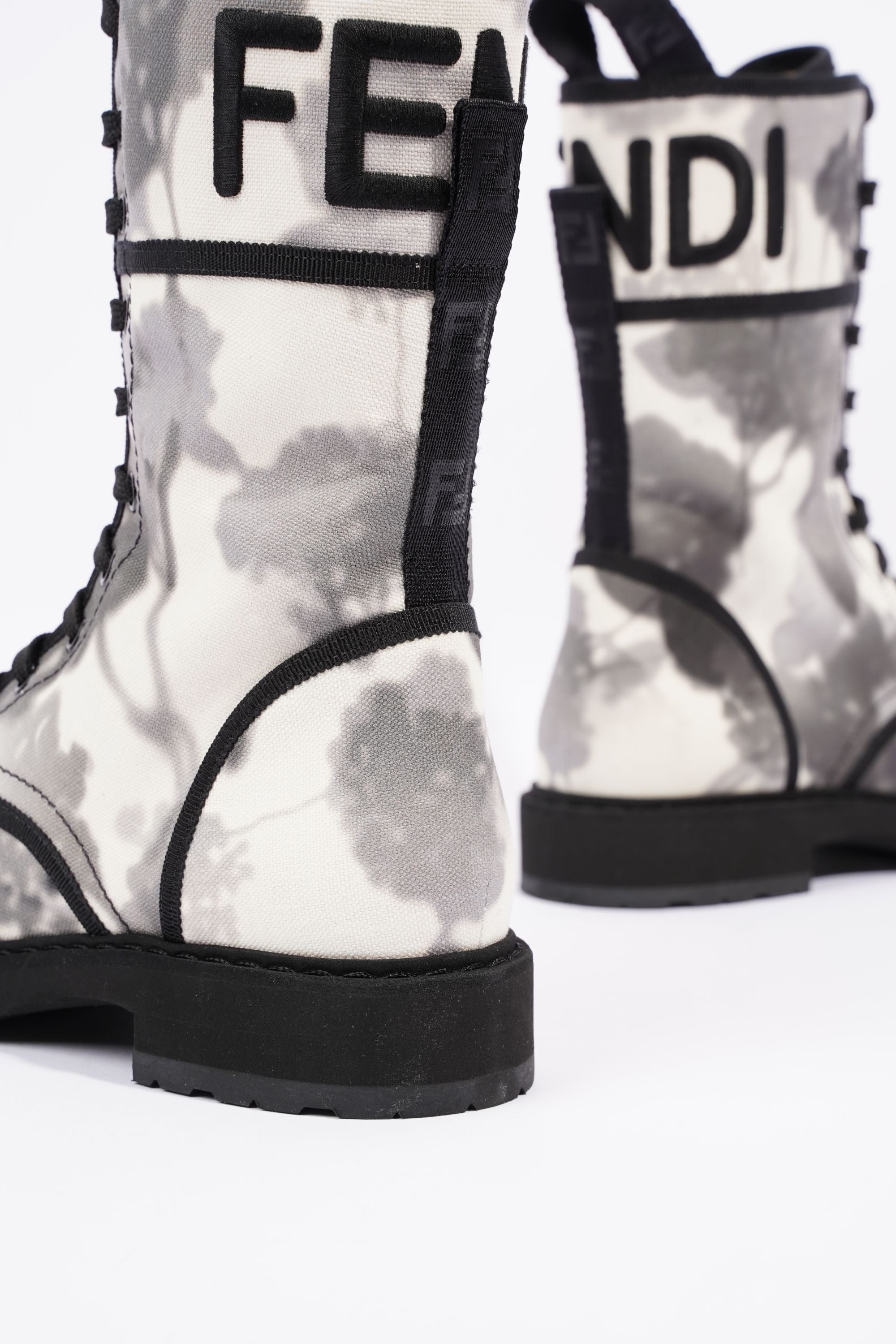 Fendi Womens Canvas Boots White / Grey EU 38 / UK 5