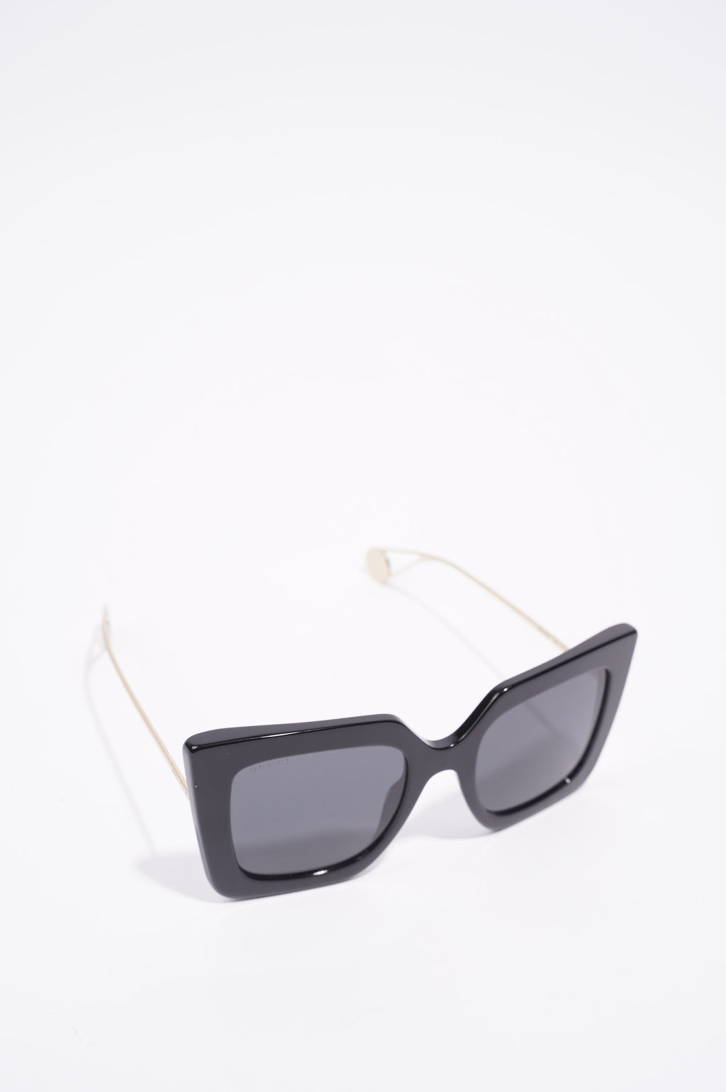 Gucci Womens GG0435S Sunglasses Black / Gold 140