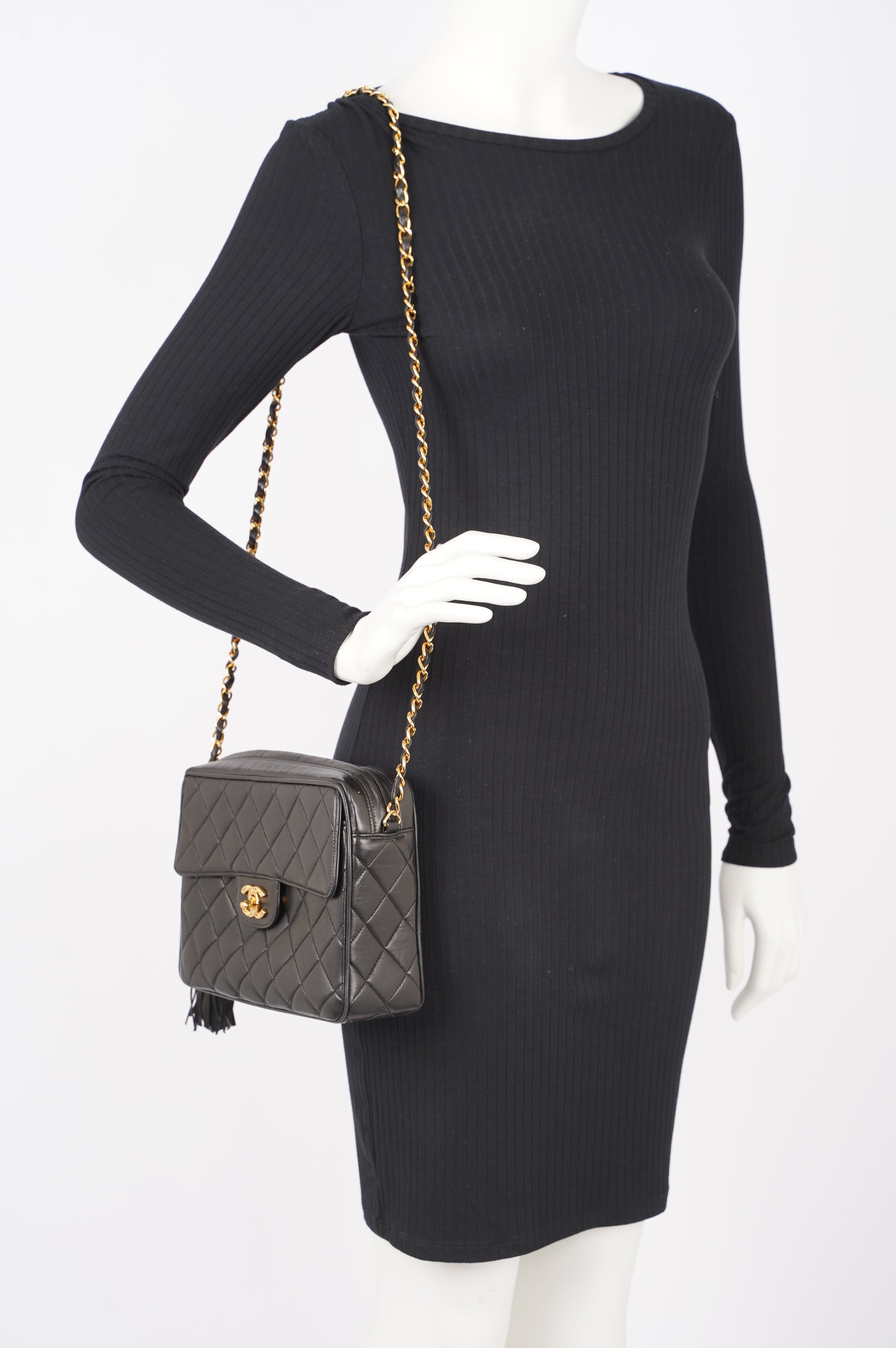 Chanel Womens Lambskin Evening Square Tassel Bag Black / Gold