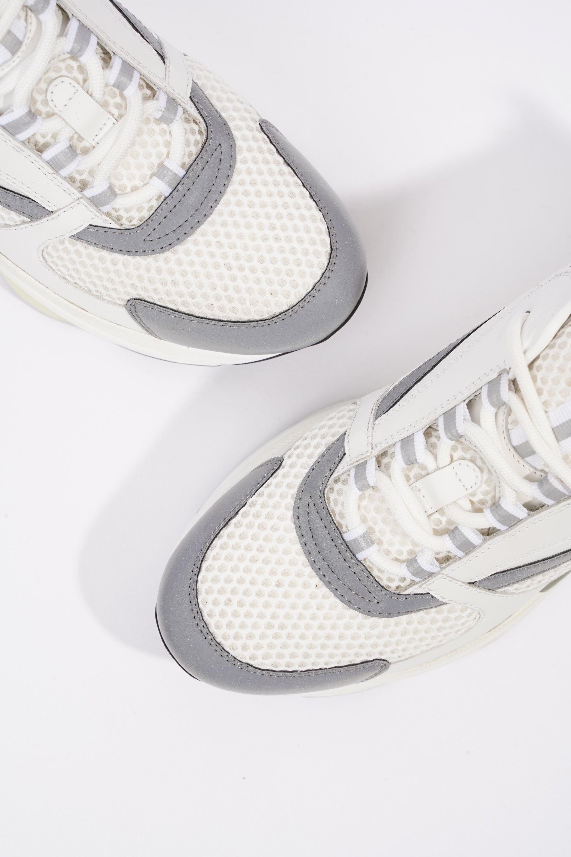 Christian Dior Womens B22 White / Grey EU 39 / UK 6