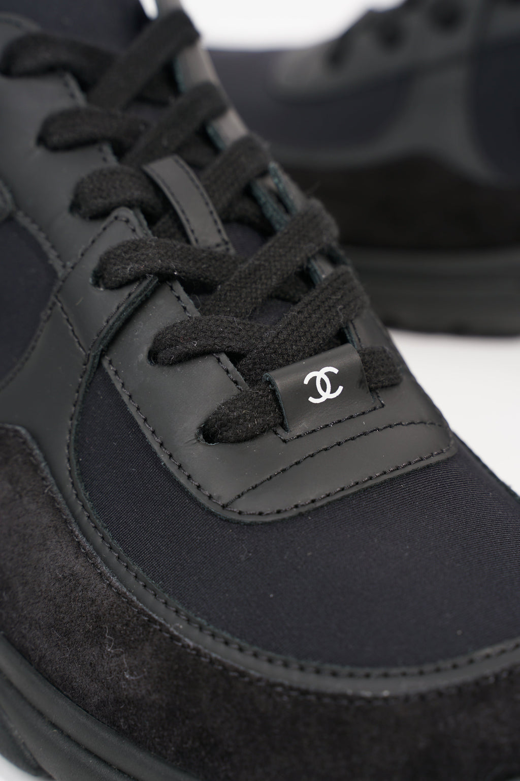 Chanel Womens CC Logo Black EU 41 / UK 8