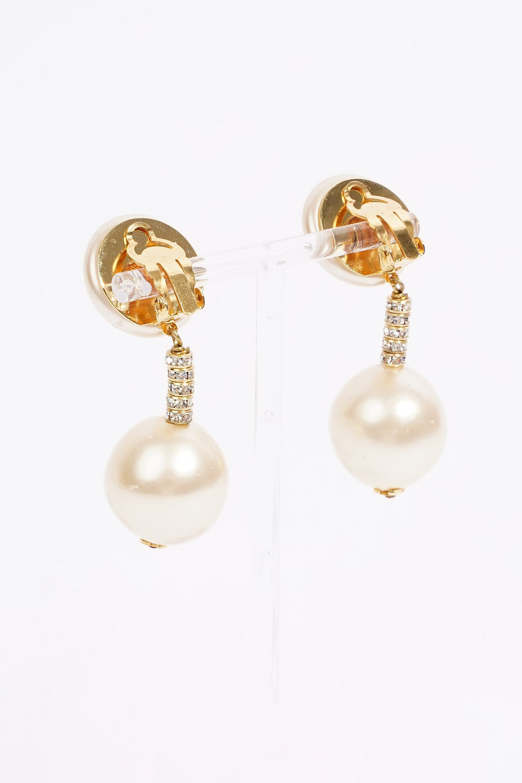 Chanel Pearl Pendant Earrings