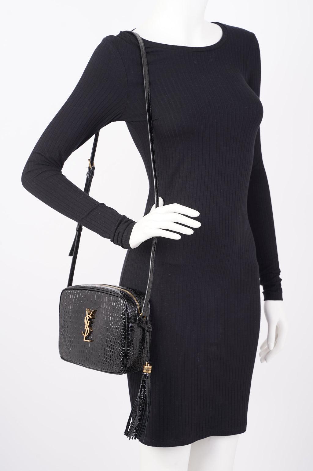 Saint Laurent Womens Lou Camera Crossbody Bag Black Leather