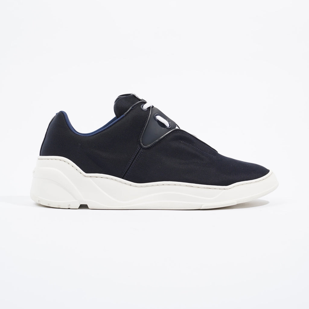 Christian Dior B17 Navy / White EU 43 / UK 9