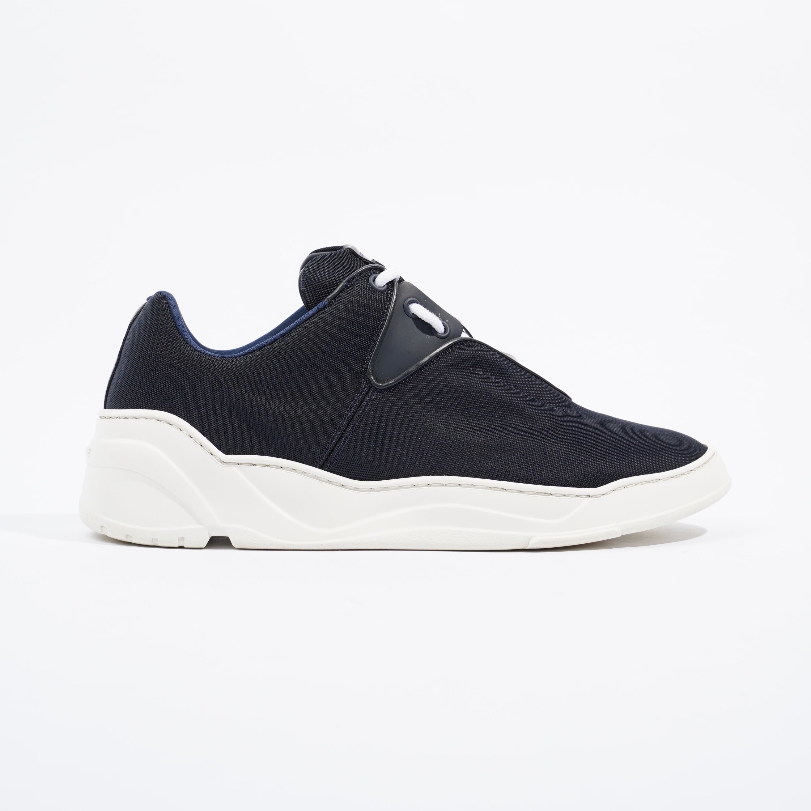 Christian Dior B17 Navy / White EU 43 / UK 9