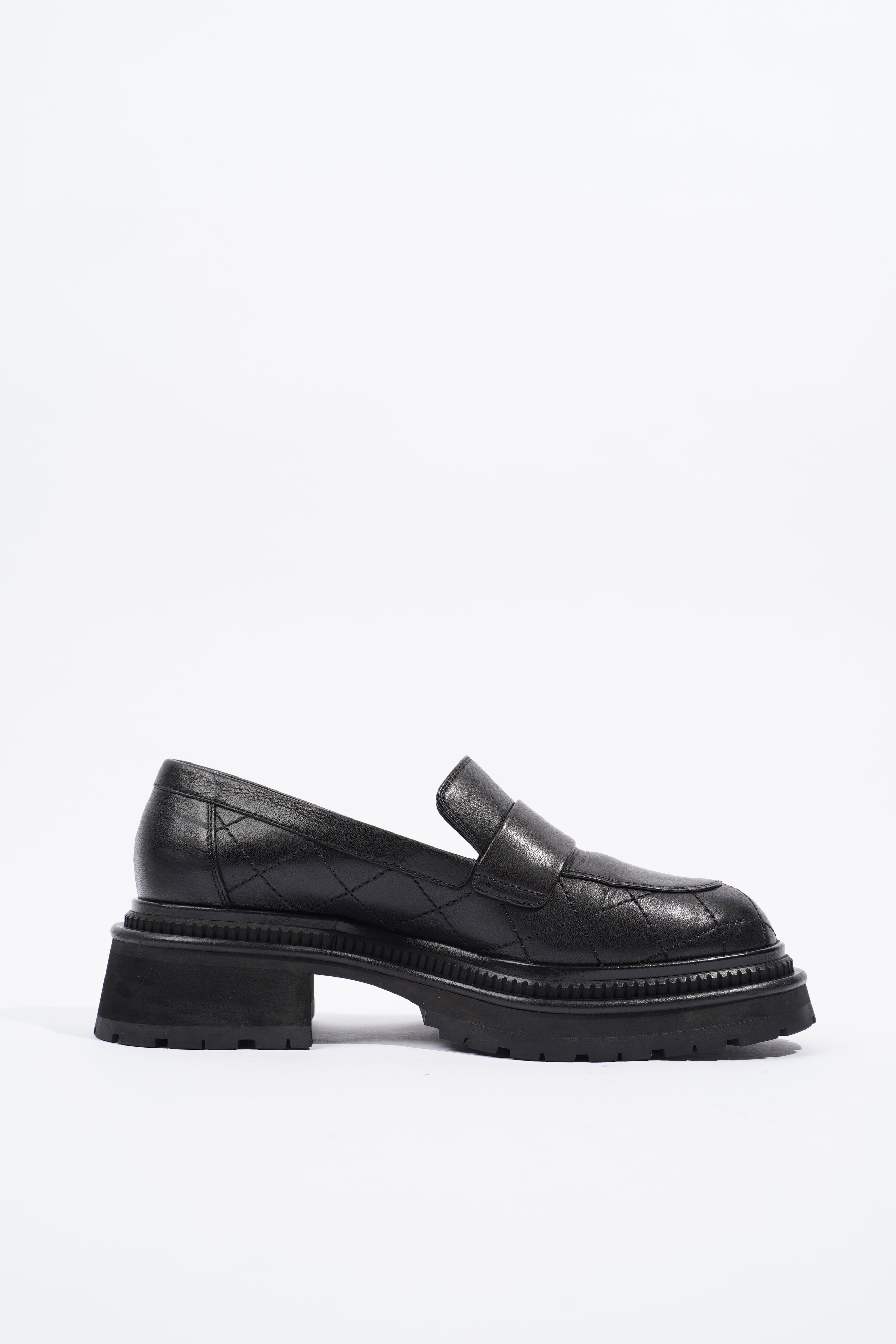 Chanel Moccasins Black Leather EU 38 / UK 5