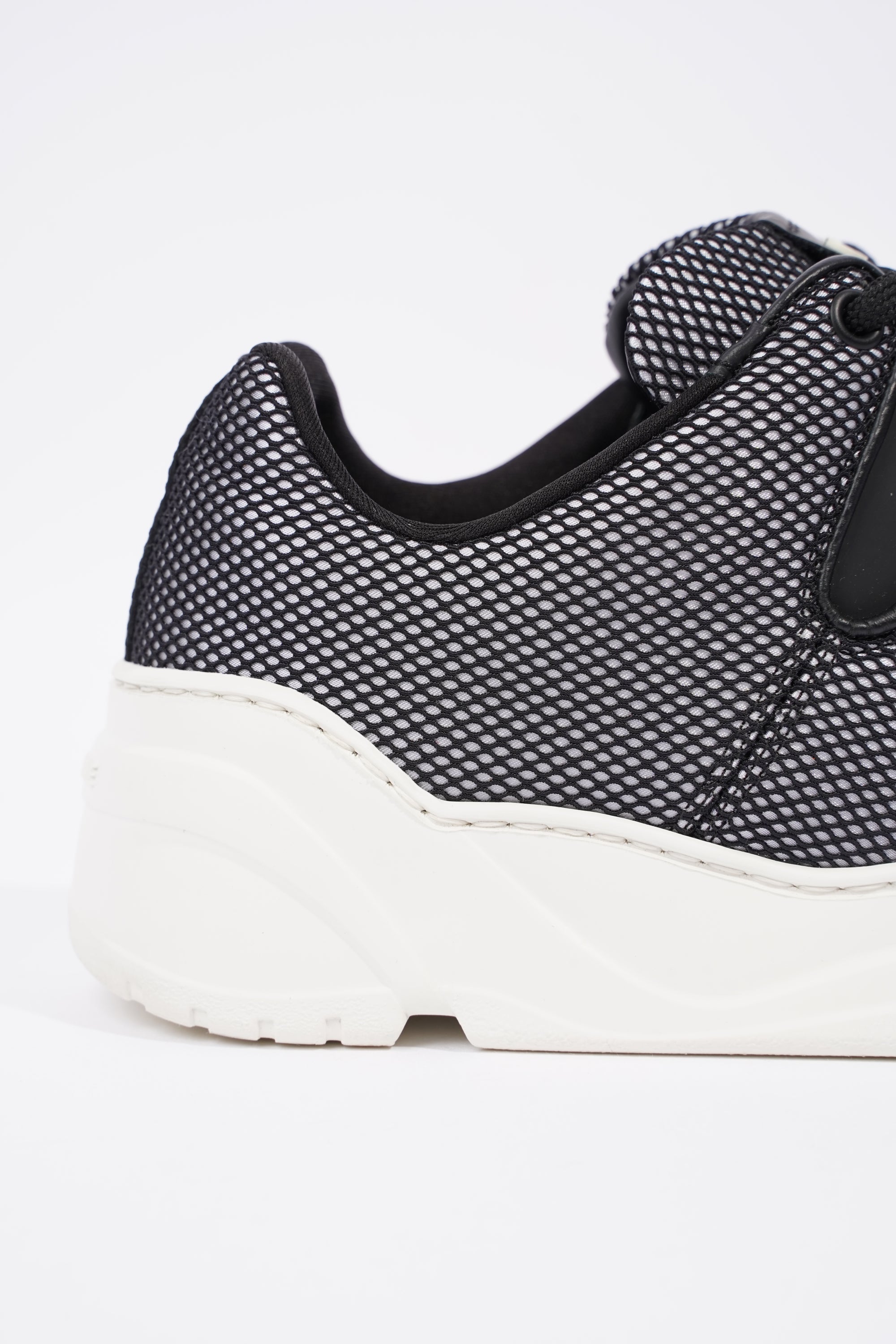 Christian Dior Mens B17 Runner Black / White EU 39 / UK 5