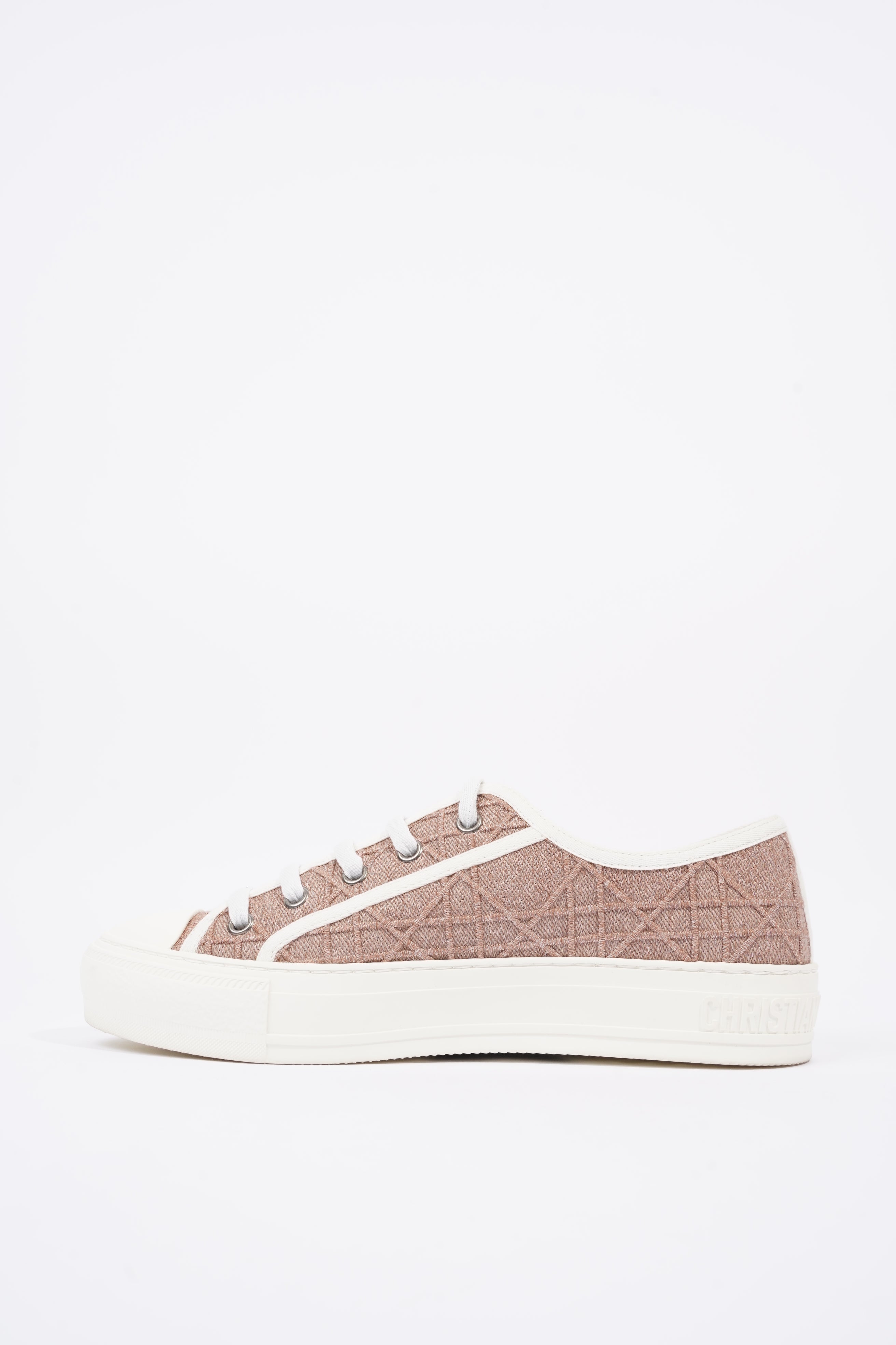 Christian Dior Walk n' Dior Clay White EU 37 / UK 4
