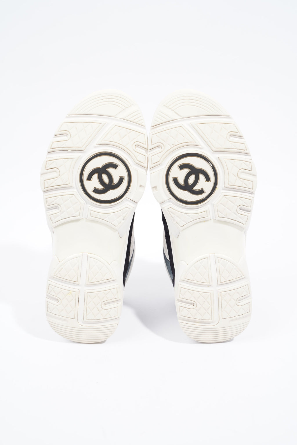 Chanel CC Runner White / Black / Orange EU 37 / UK 4