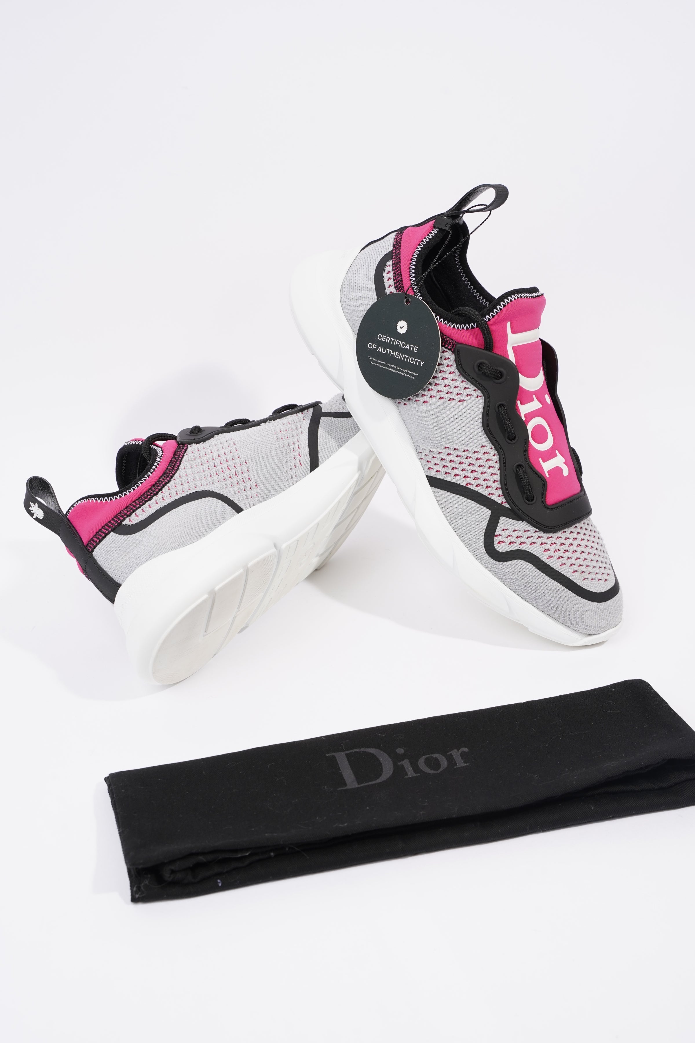 Christian Dior Mens B21 White / Black / Pink EU 40 / UK 6