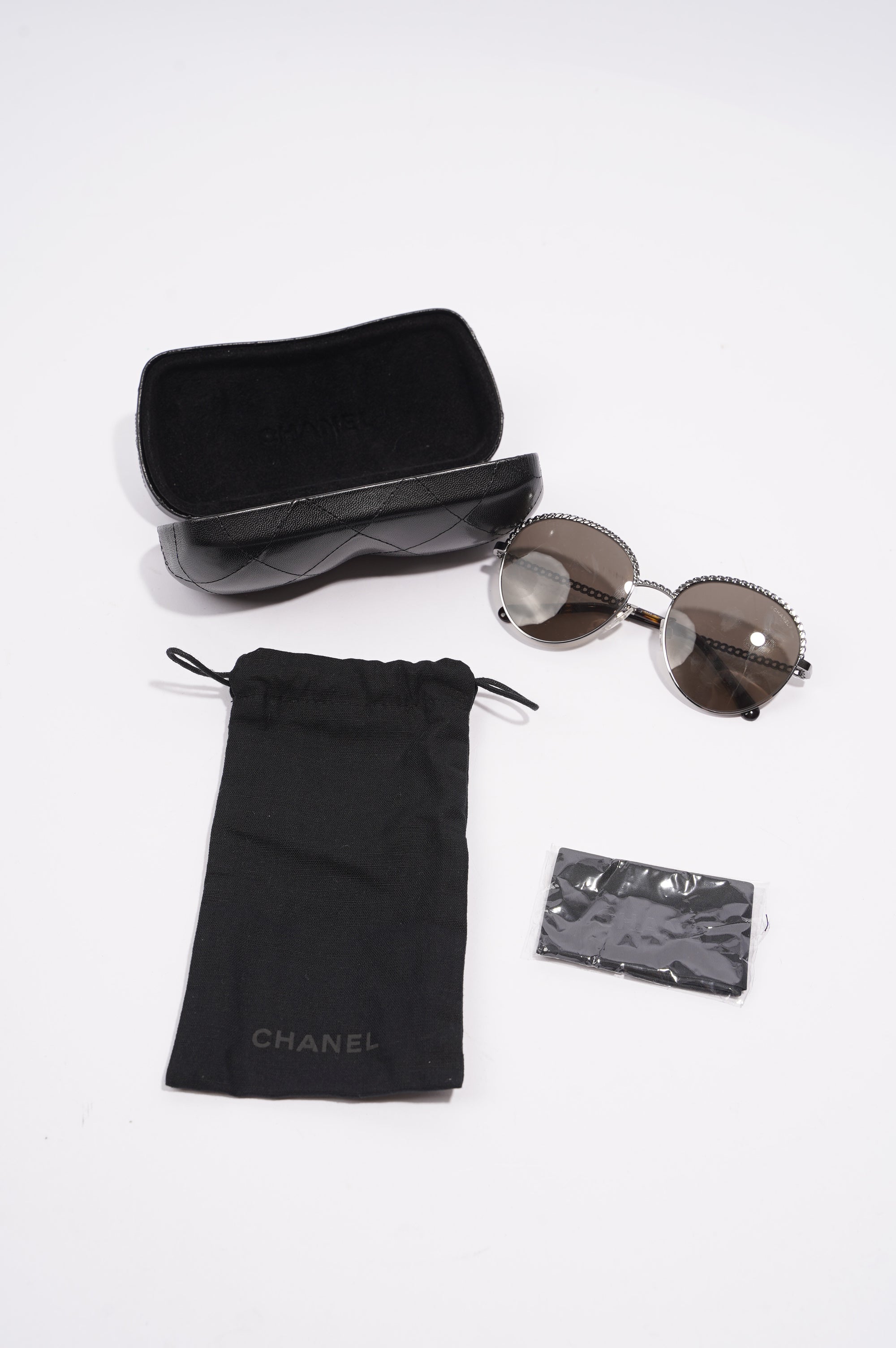 Chanel 4242 Sunglasses Black / Silver 135