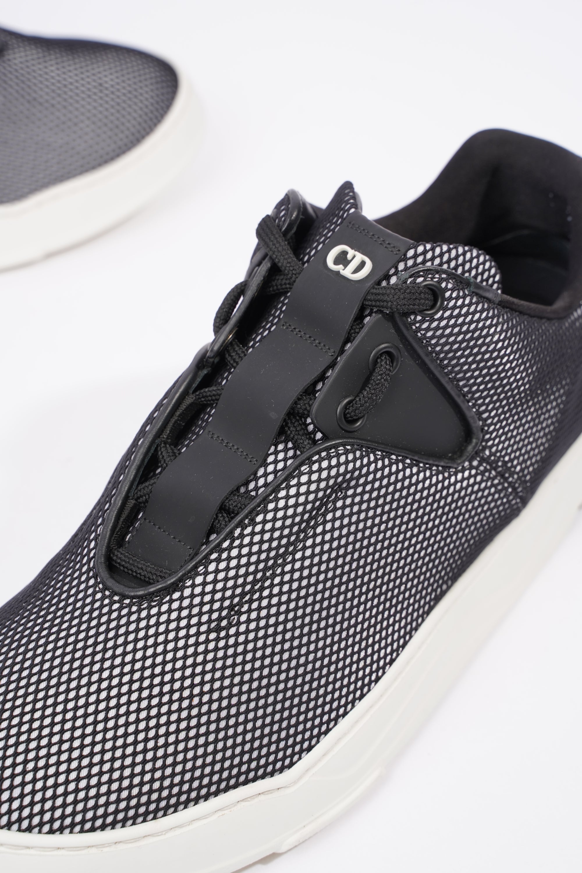 Christian Dior Mens B17 Runner Black / White EU 39 / UK 5