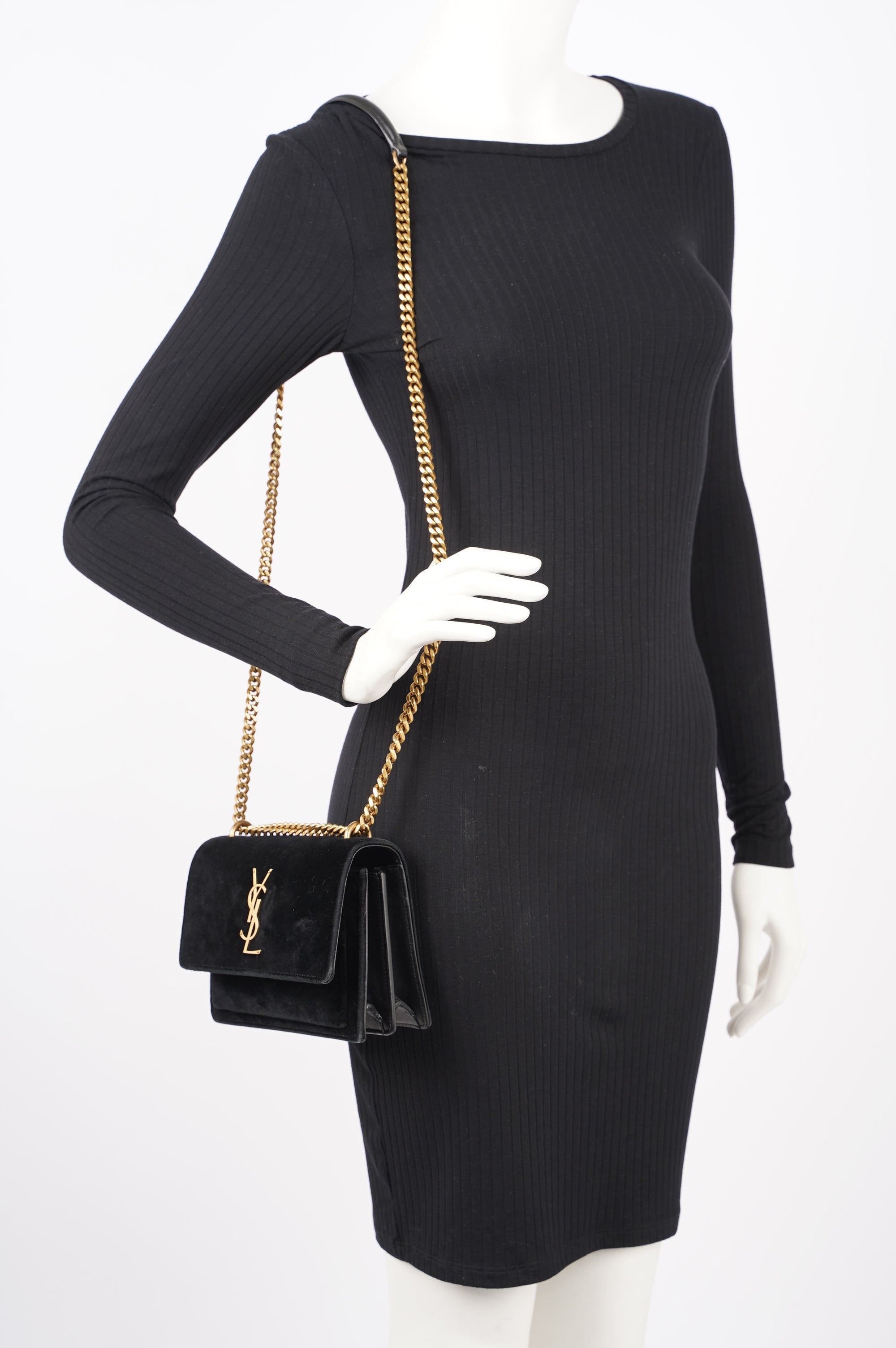 Saint Laurent Womens Sunset Black Velvet Small