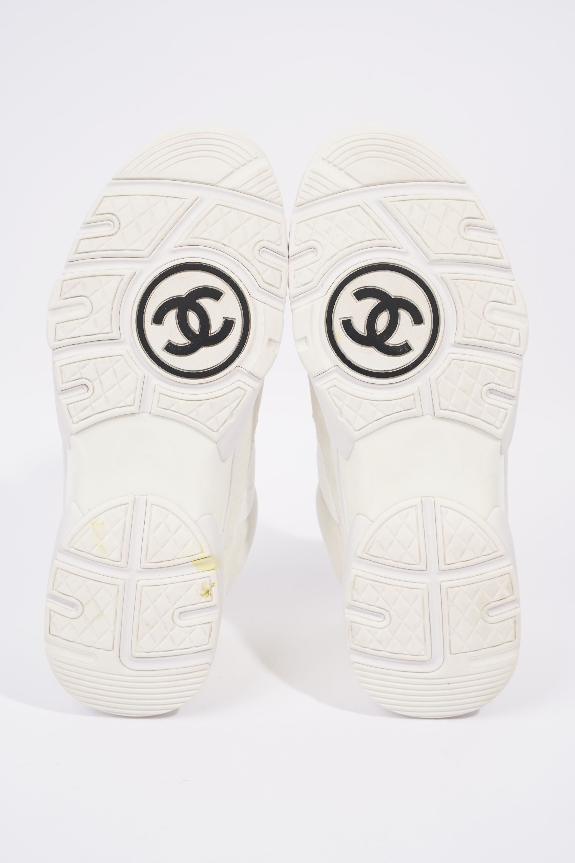 Chanel Womens CC Runners White / Cream EU 38.5 / UK 5.5