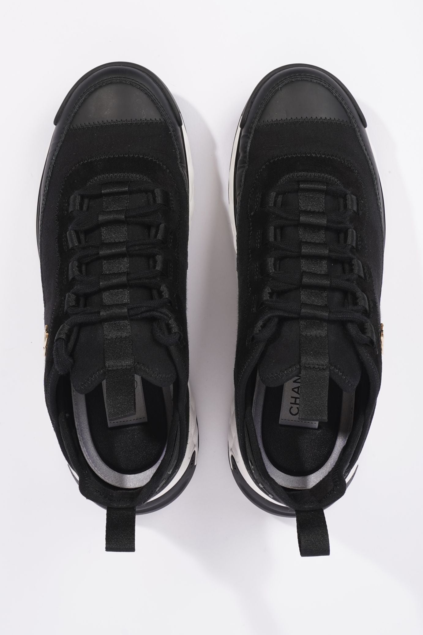 Chanel CC Logo Runners Black / White EU 40 / UK 7