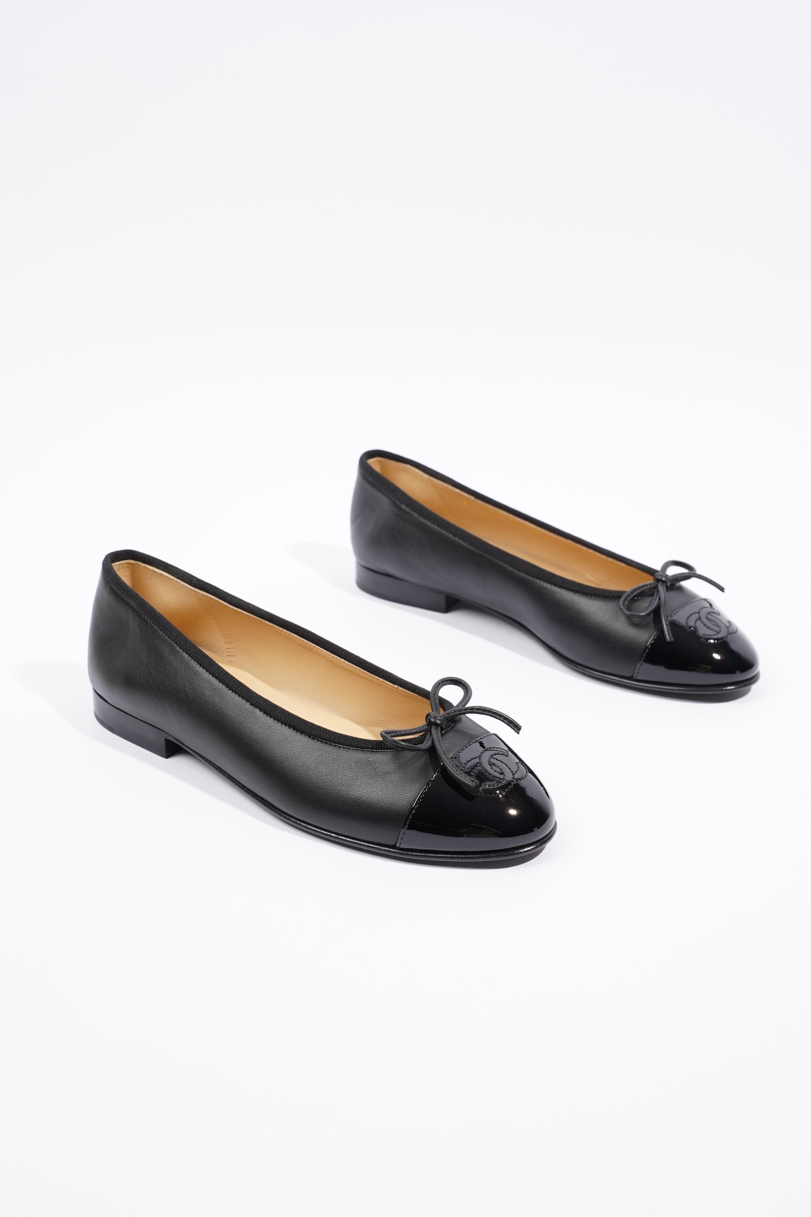 Chanel Womens Ballet Flat Black EU 36 / UK 3