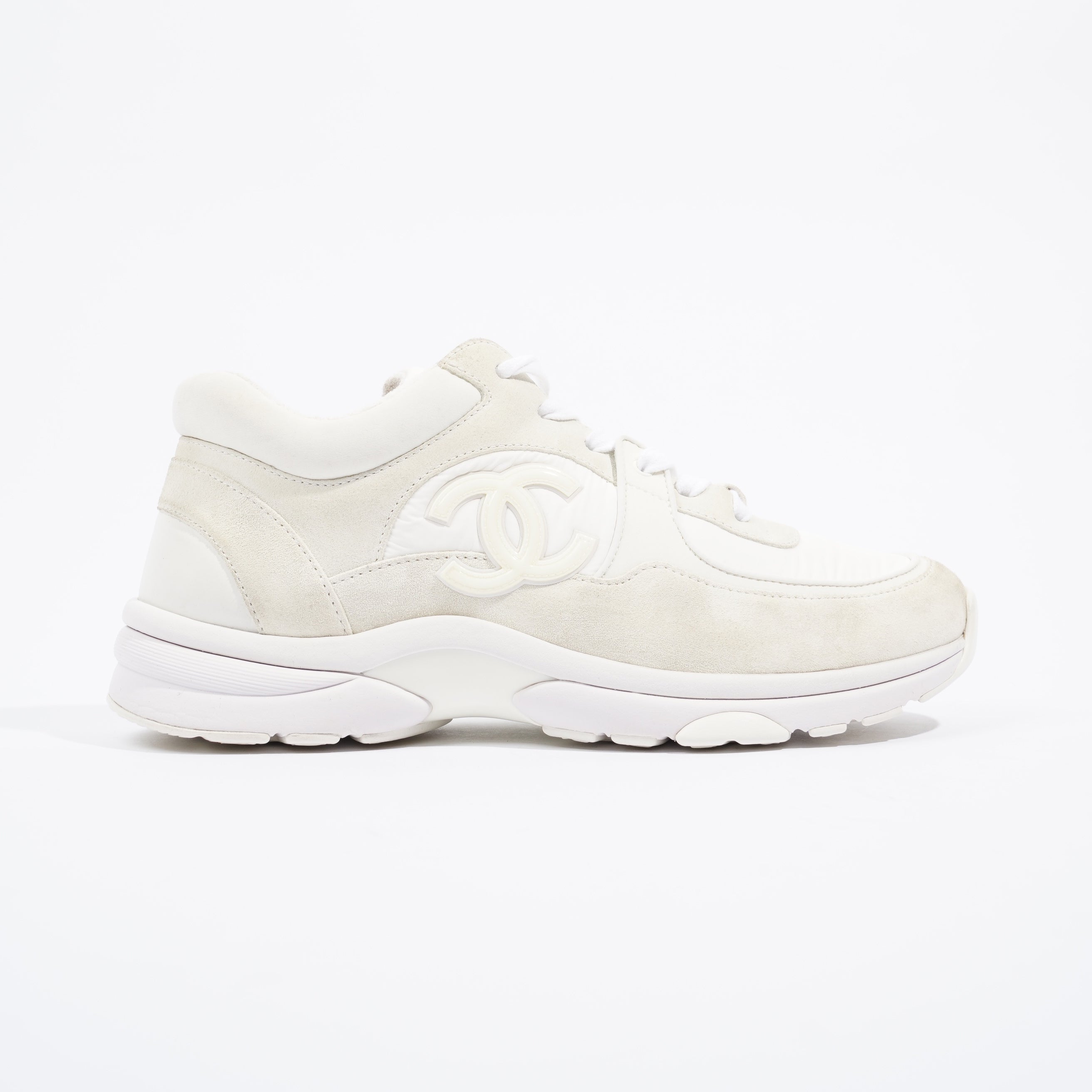 Chanel CC Runner White / Beige EU 38.5 / UK 5.5
