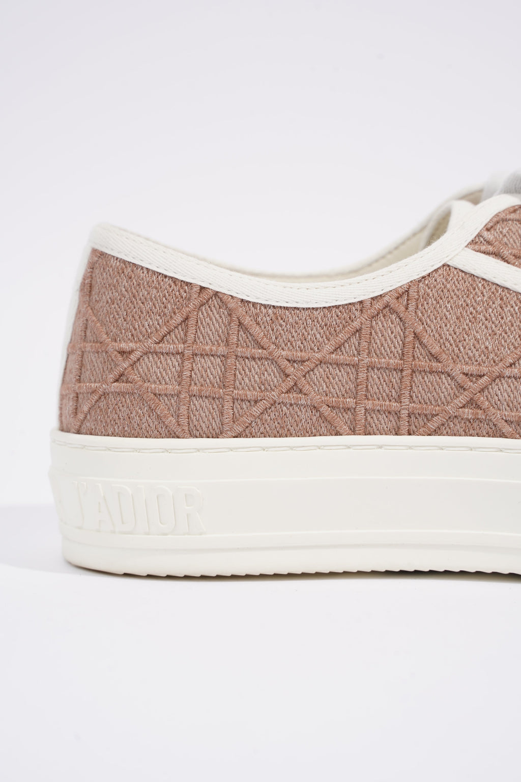 Christian Dior Walk n' Dior Clay White EU 37 / UK 4