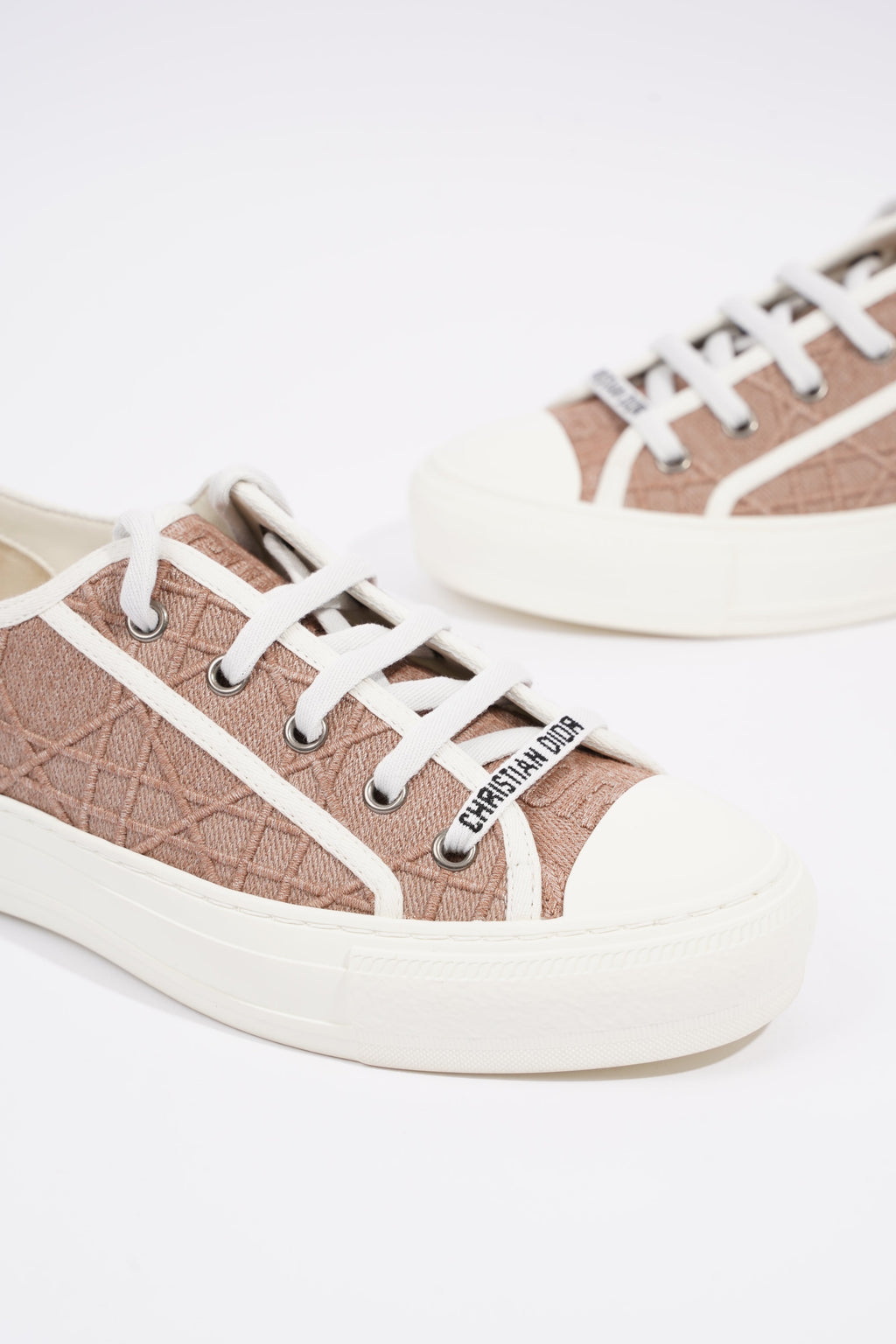 Christian Dior Walk n' Dior Clay White EU 37 / UK 4