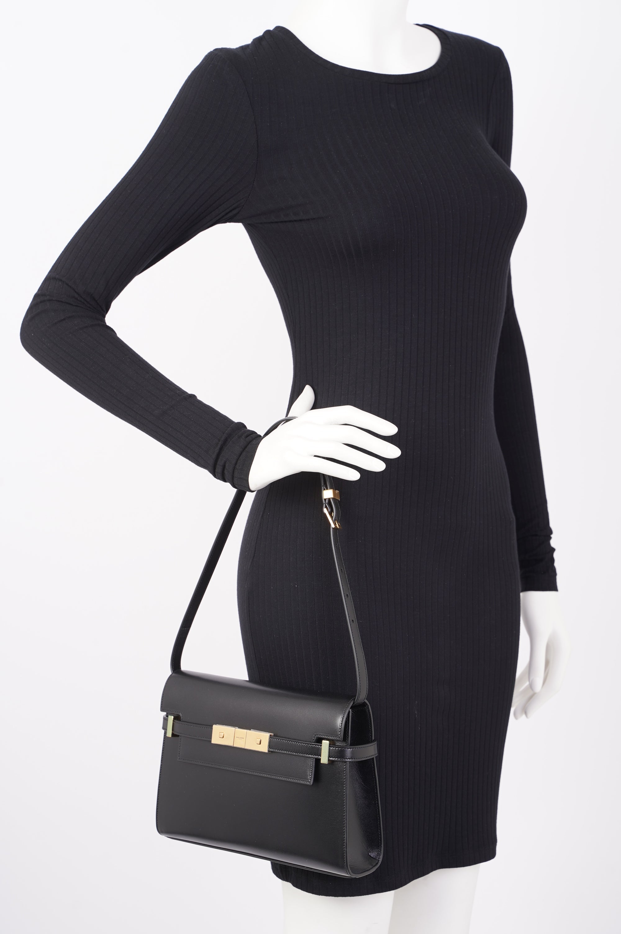 Saint Laurent Manhattan Shoulder Bag Black Leather Small