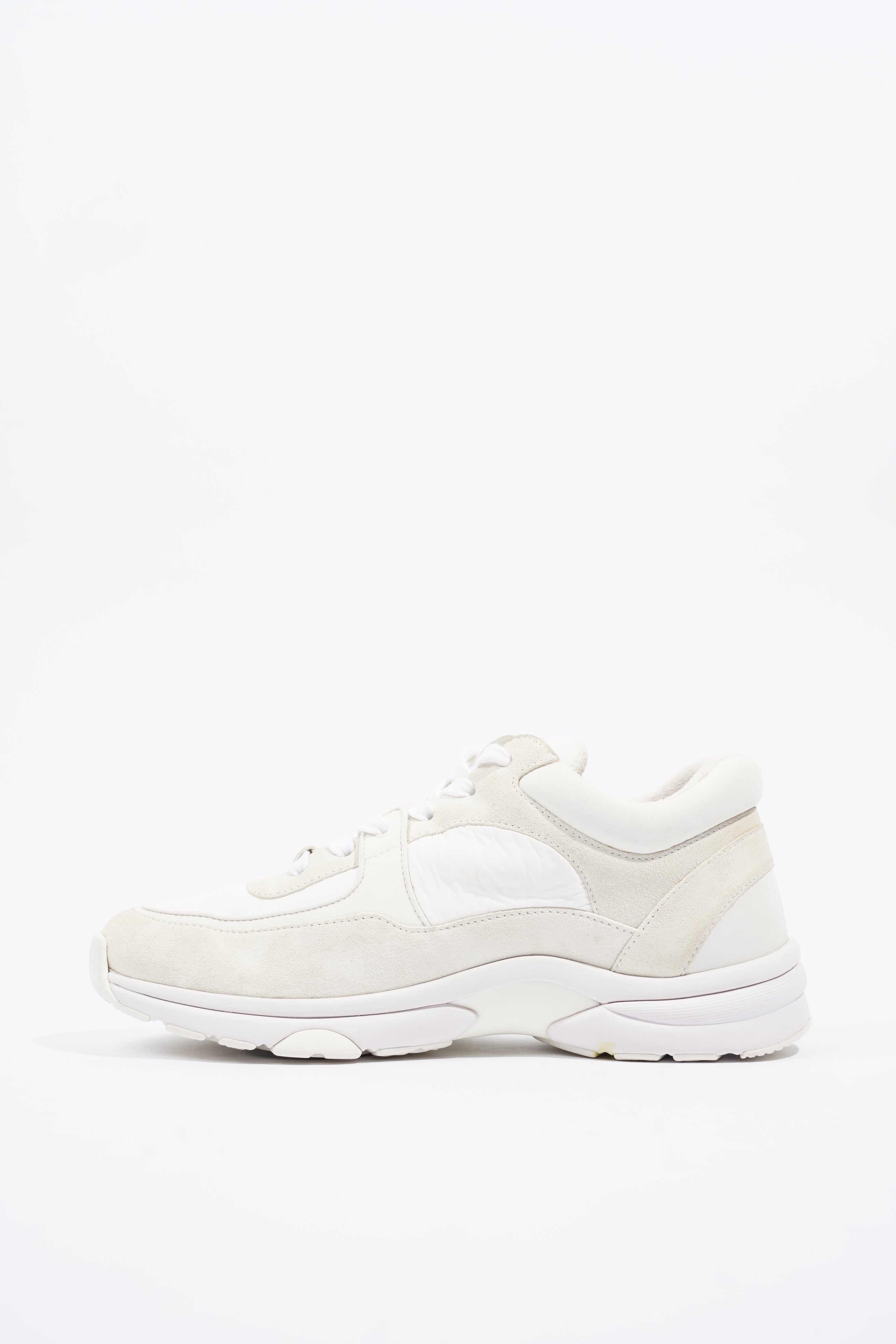 Chanel CC Runner White / Beige EU 38.5 / UK 5.5