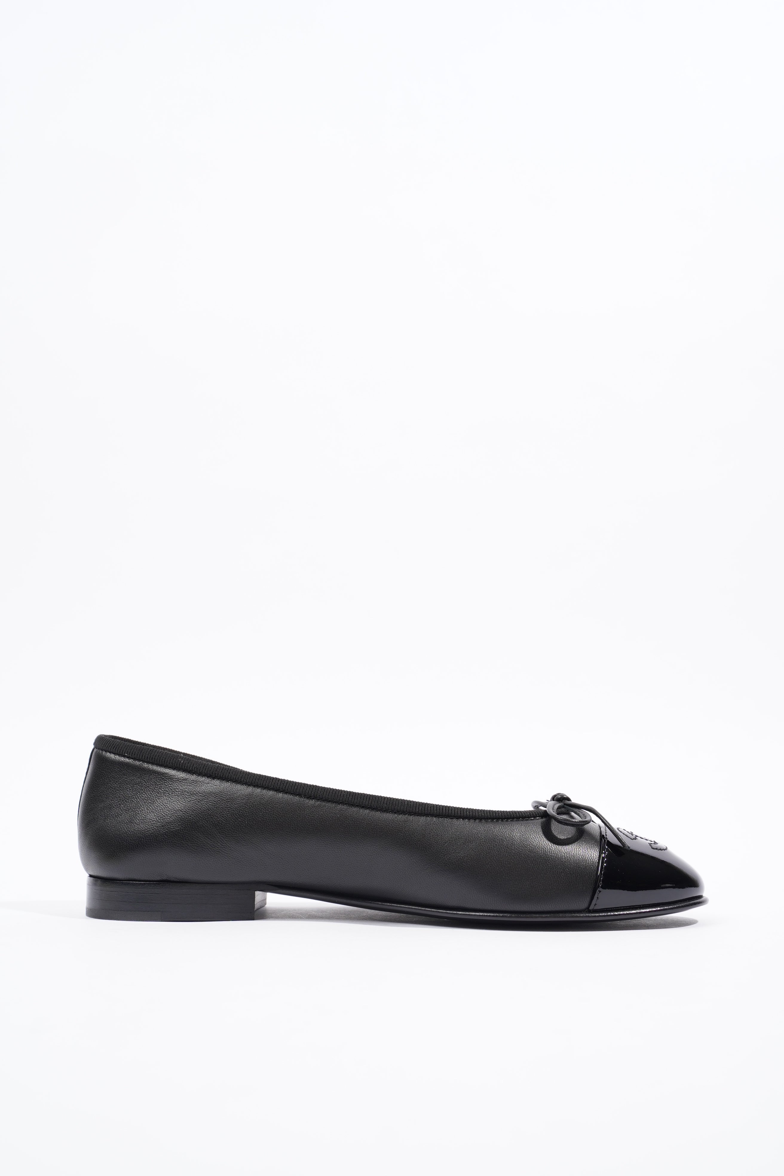 Chanel Womens Ballet Flat Black EU 36 / UK 3