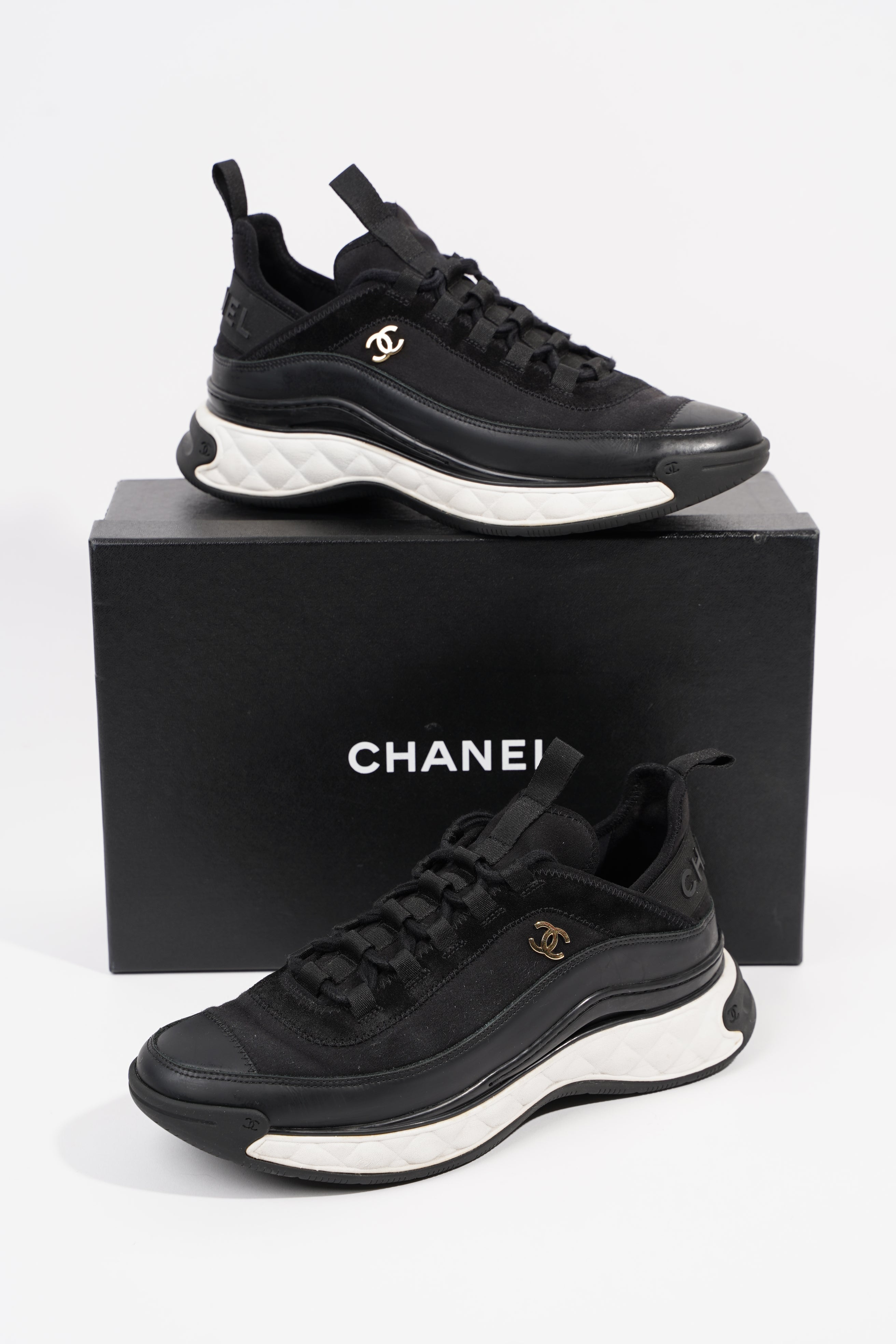 Chanel Womens CC Logo EU 40.5 / UK 7.5