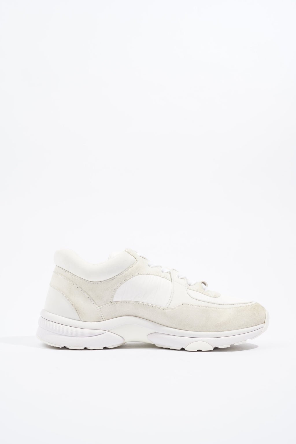 Chanel CC Runner White / Beige EU 38.5 / UK 5.5