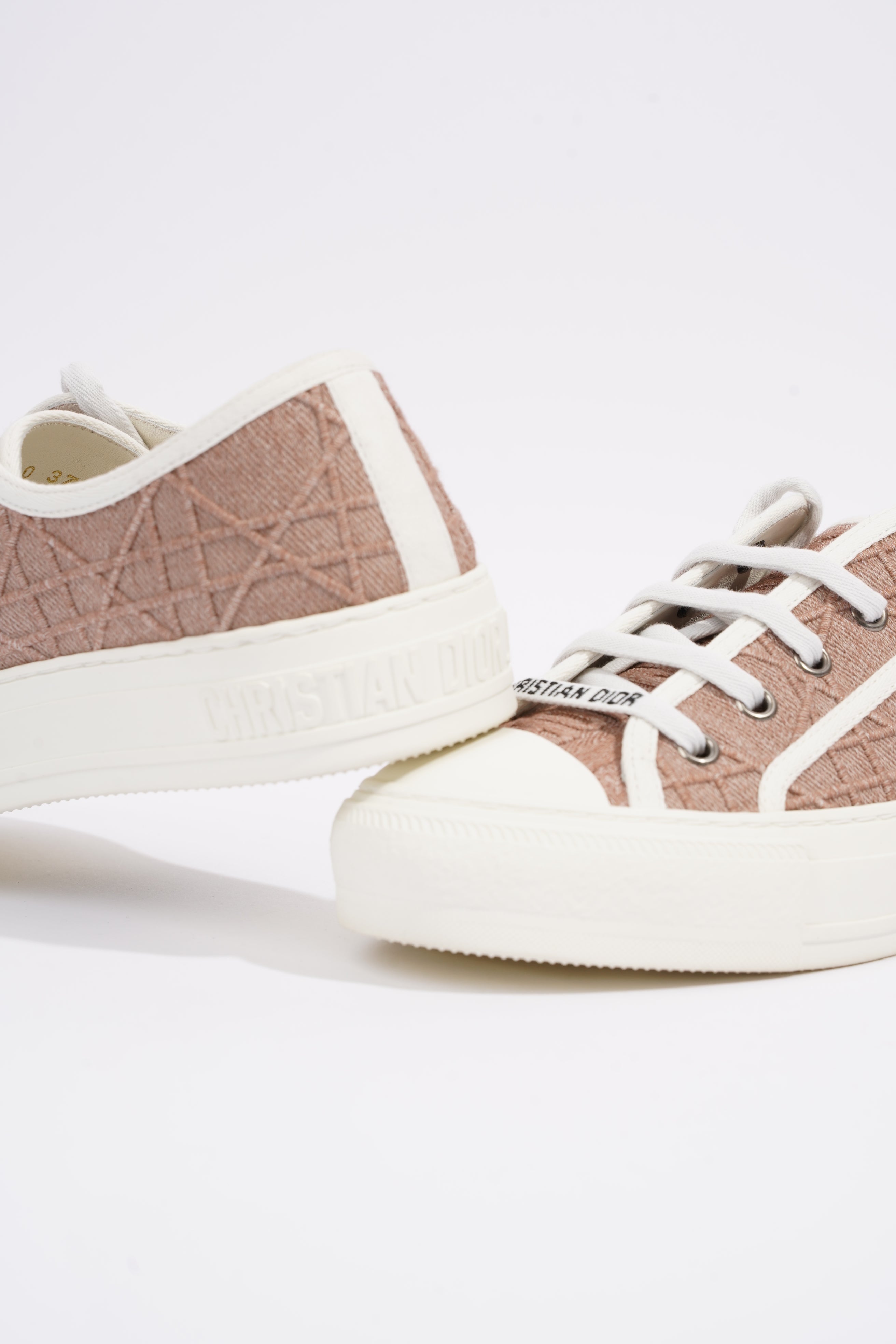 Christian Dior Walk n' Dior Clay White EU 37 / UK 4
