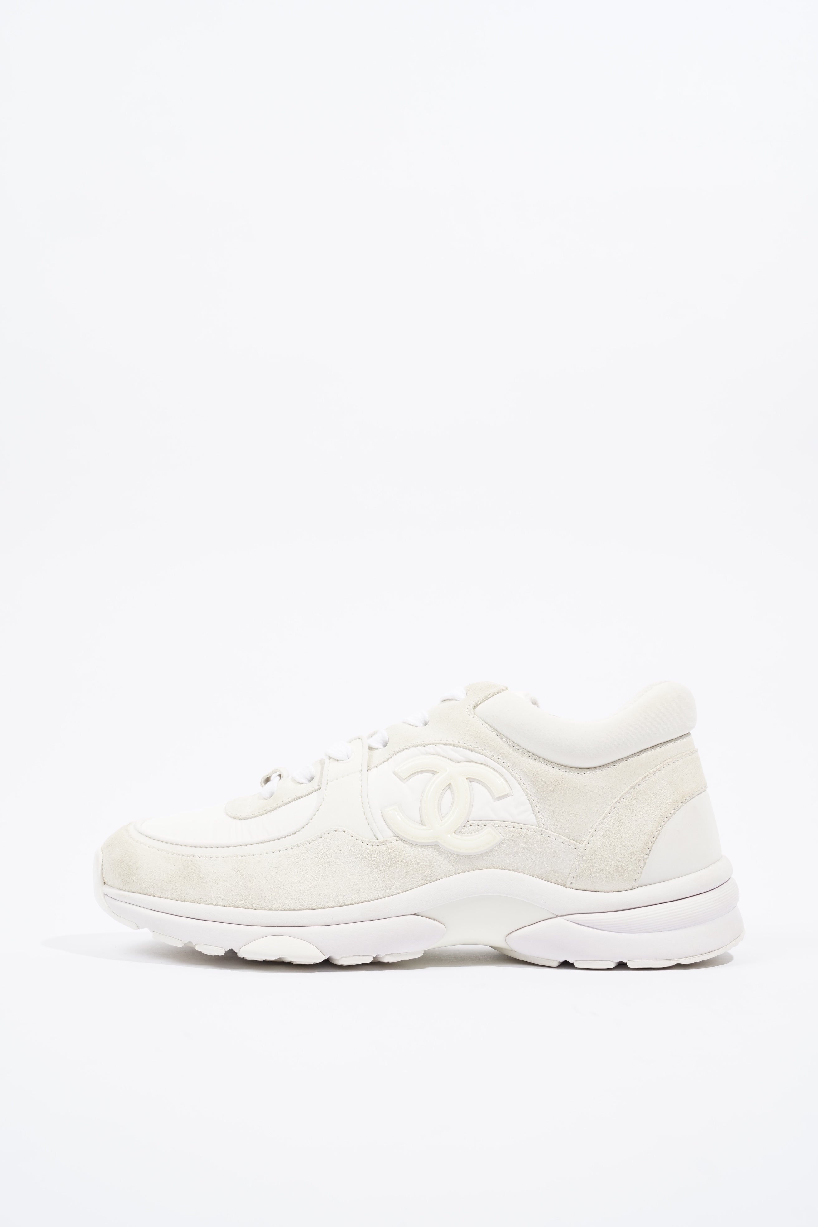 Chanel CC Runner White / Beige EU 38.5 / UK 5.5