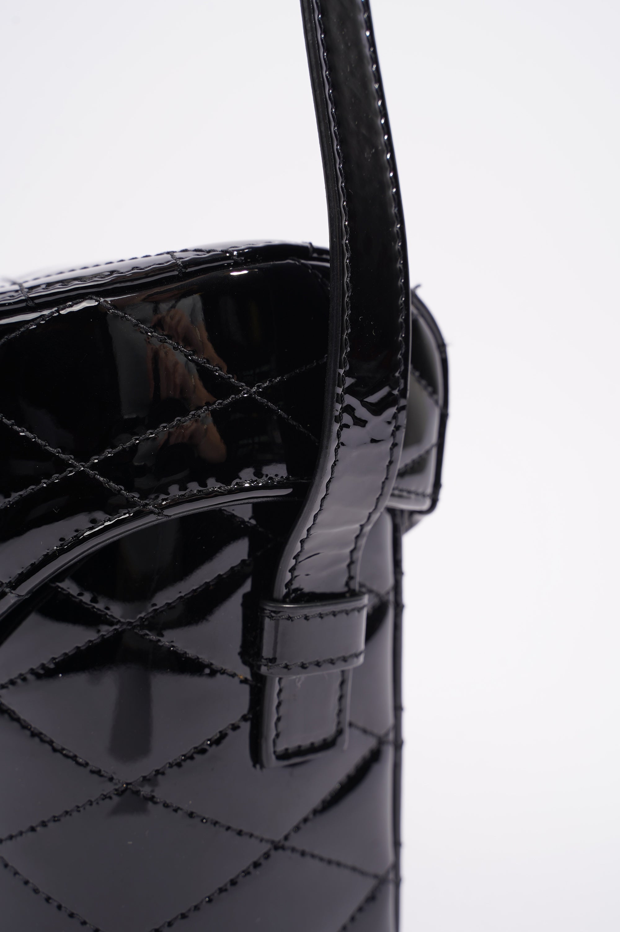 Saint Laurent Womens June Bag Patent Black