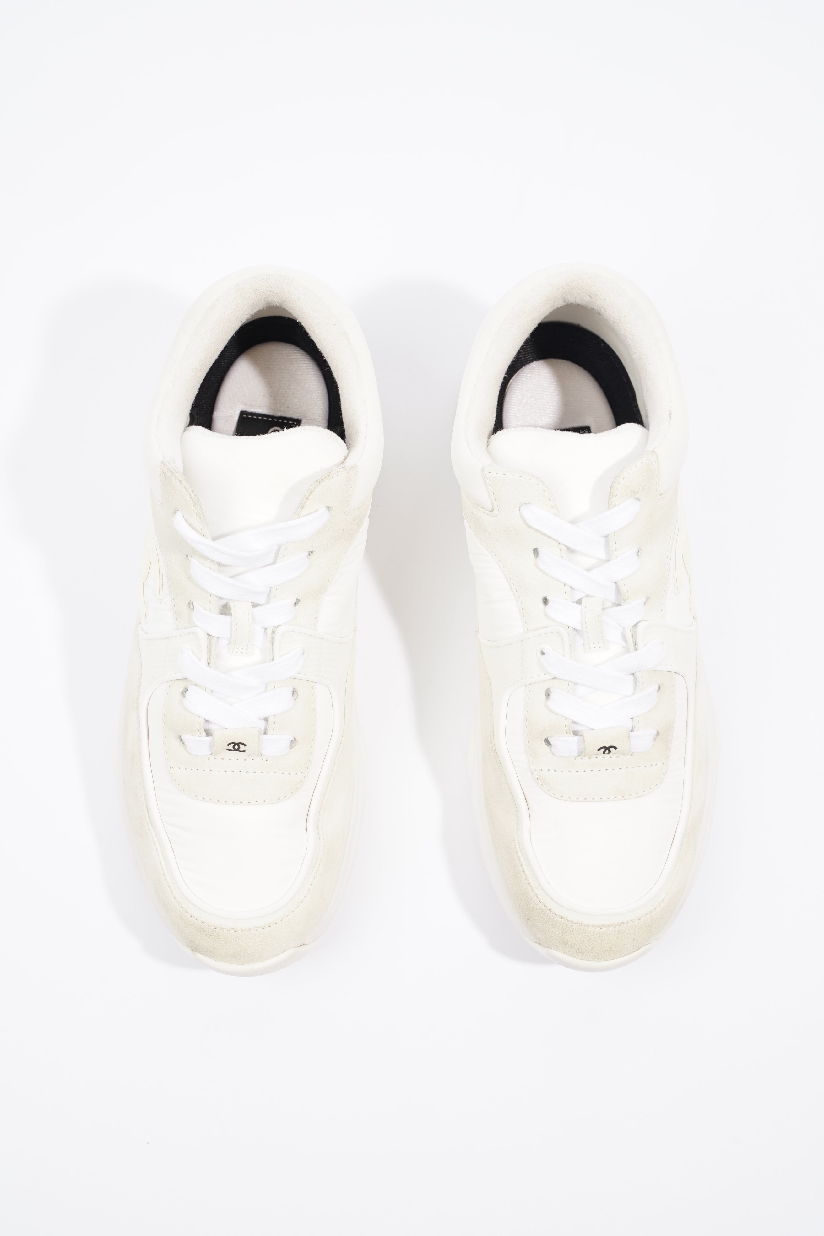 Chanel CC Runner White / Beige EU 38.5 / UK 5.5