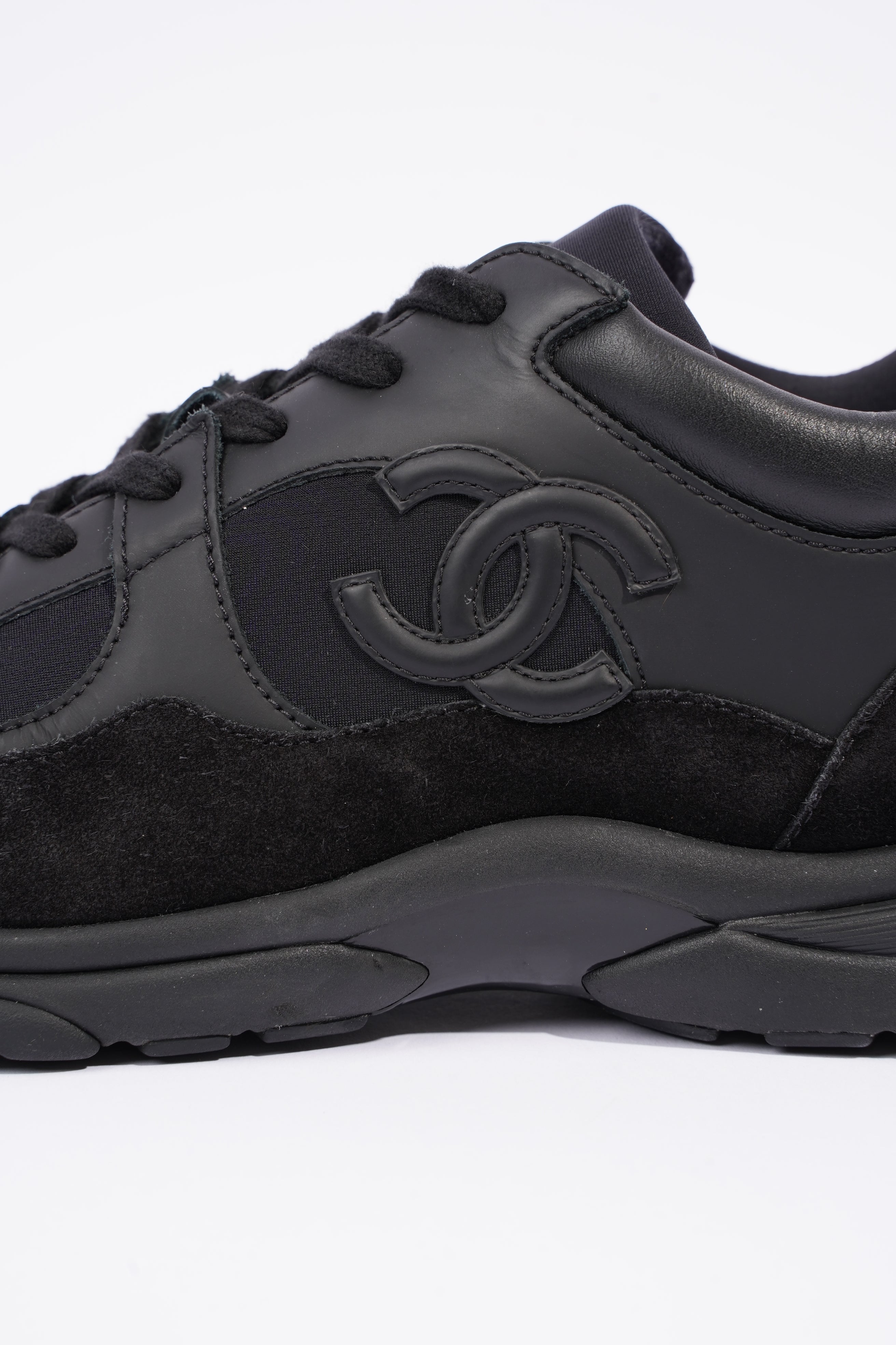 Chanel Womens CC Logo Black EU 40 / UK 7