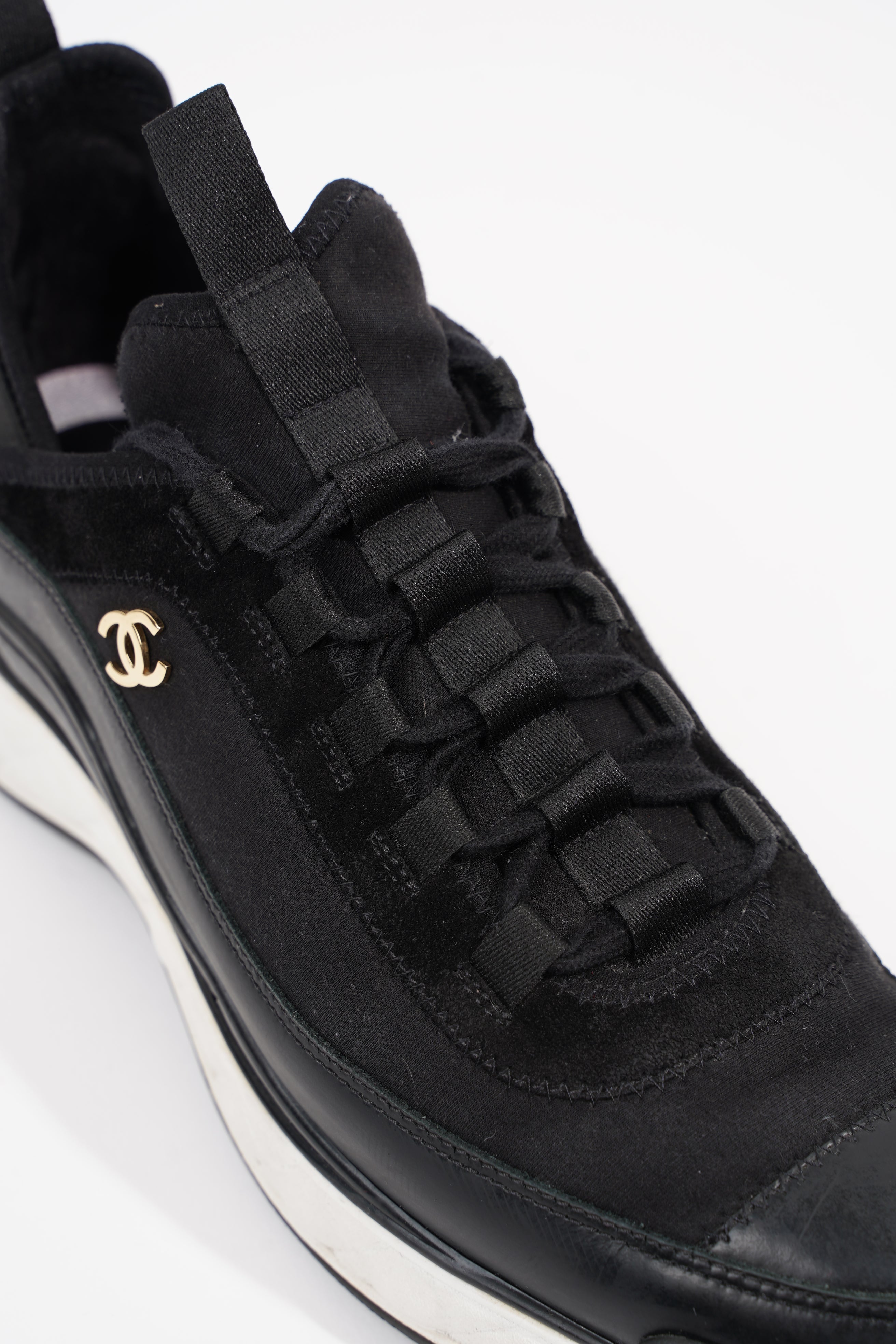 Chanel Womens CC Logo EU 40.5 / UK 7.5