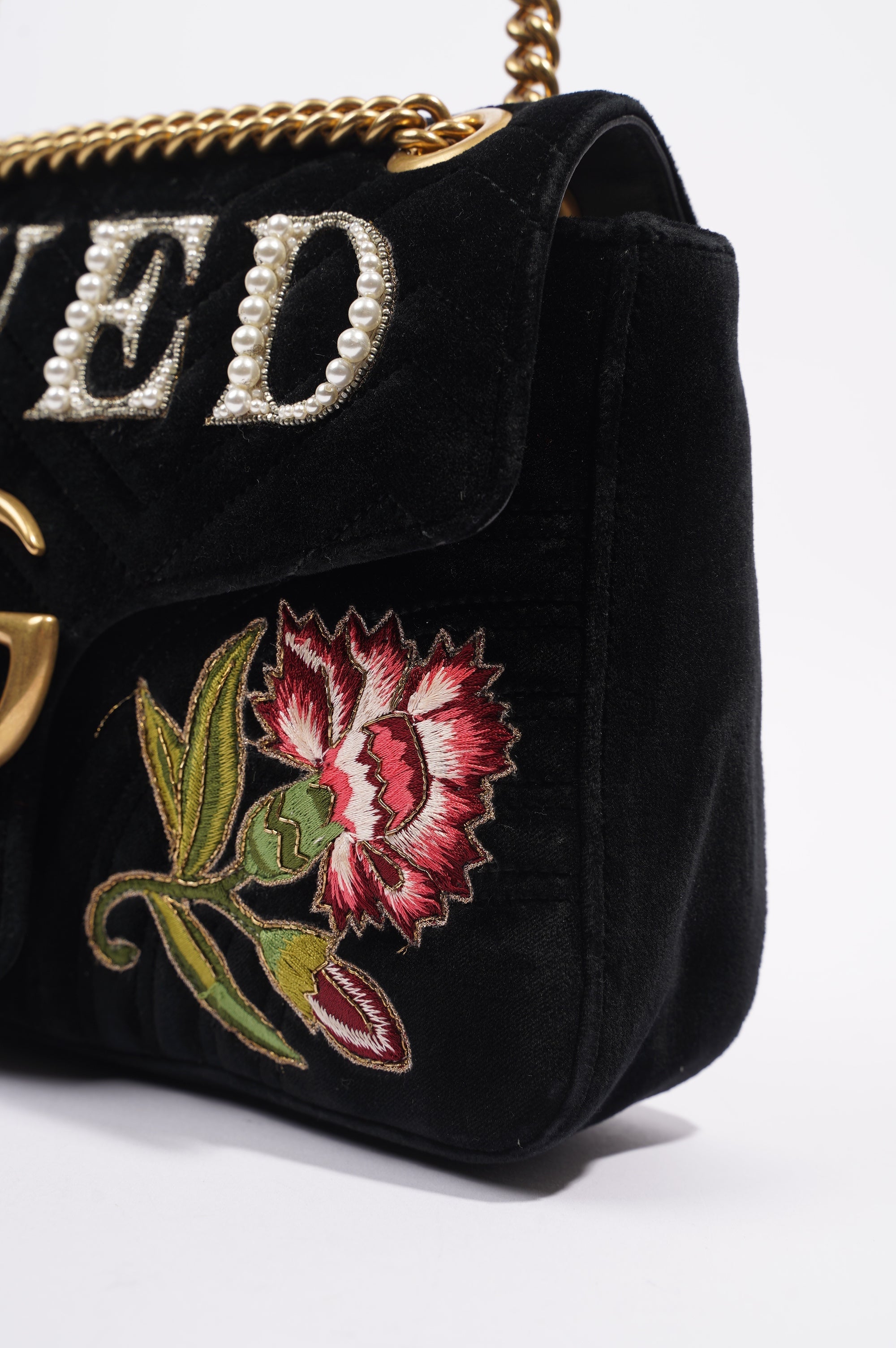 Gucci Womens Marmont Loved Flap Black Multi Medium