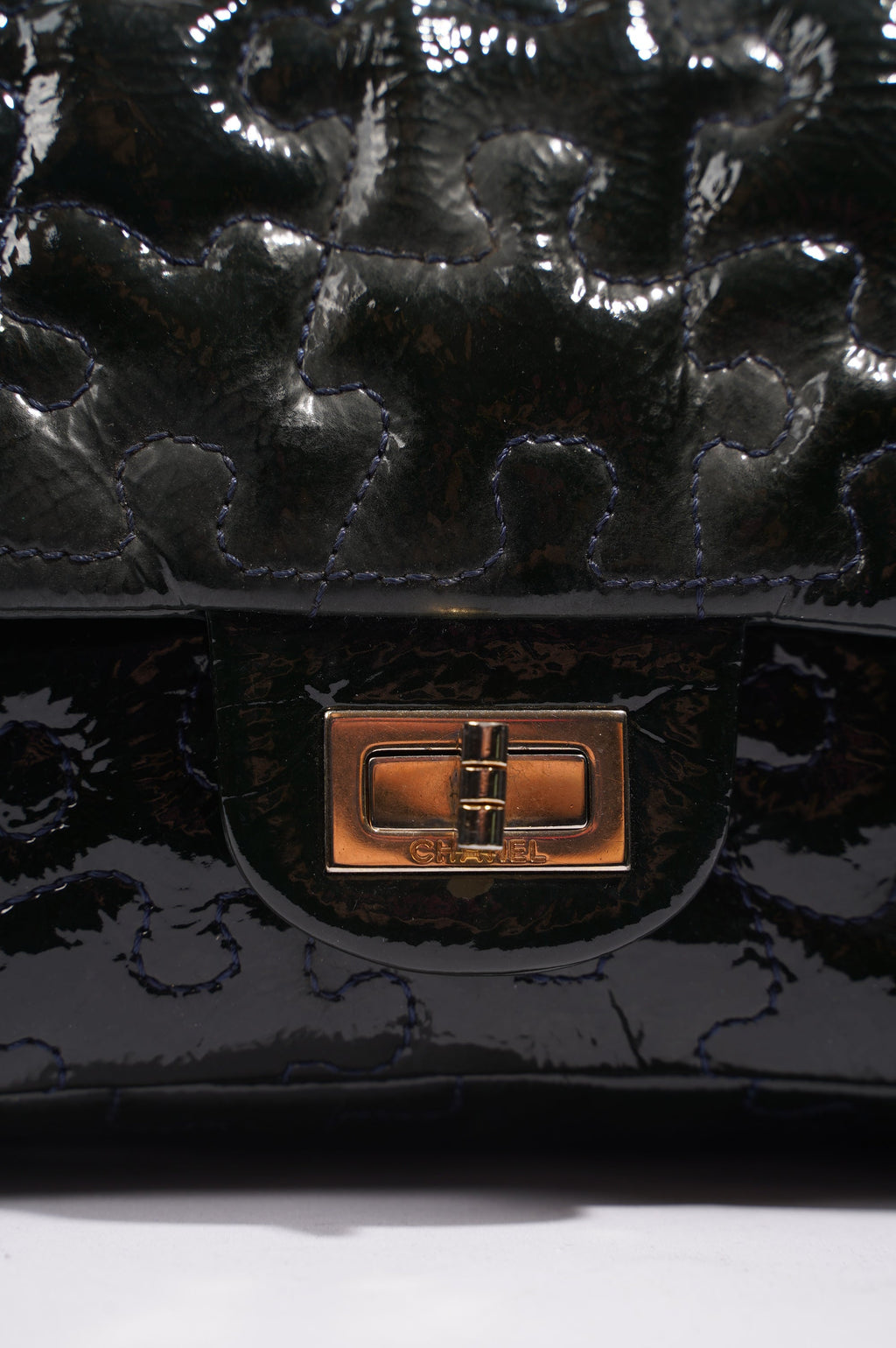Chanel Womens Classic Puzzle 2.55 Reissue Green Patent Leather