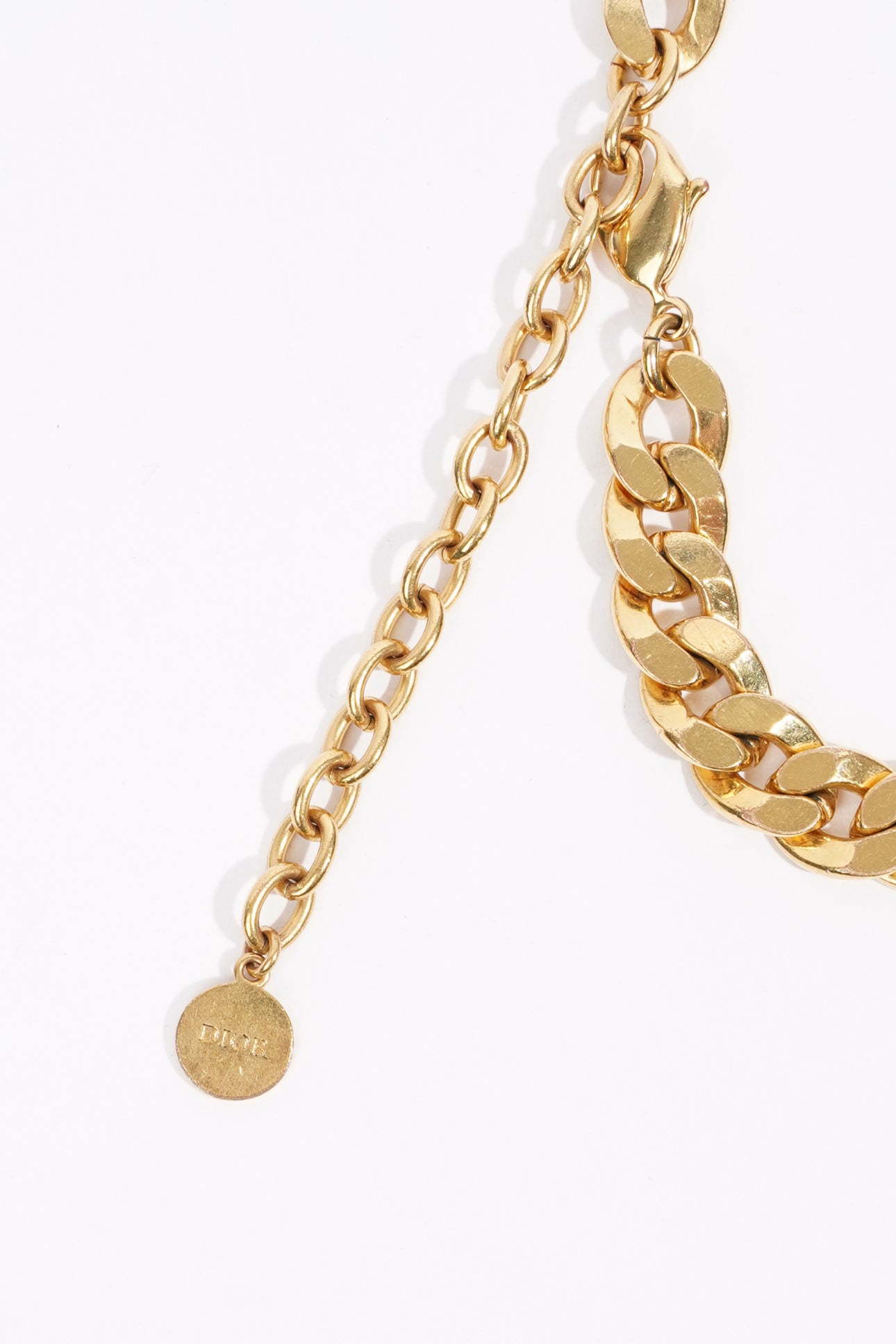 Christian Dior Womens 30 Montaigne Chocker Golden Finish / Base Metal