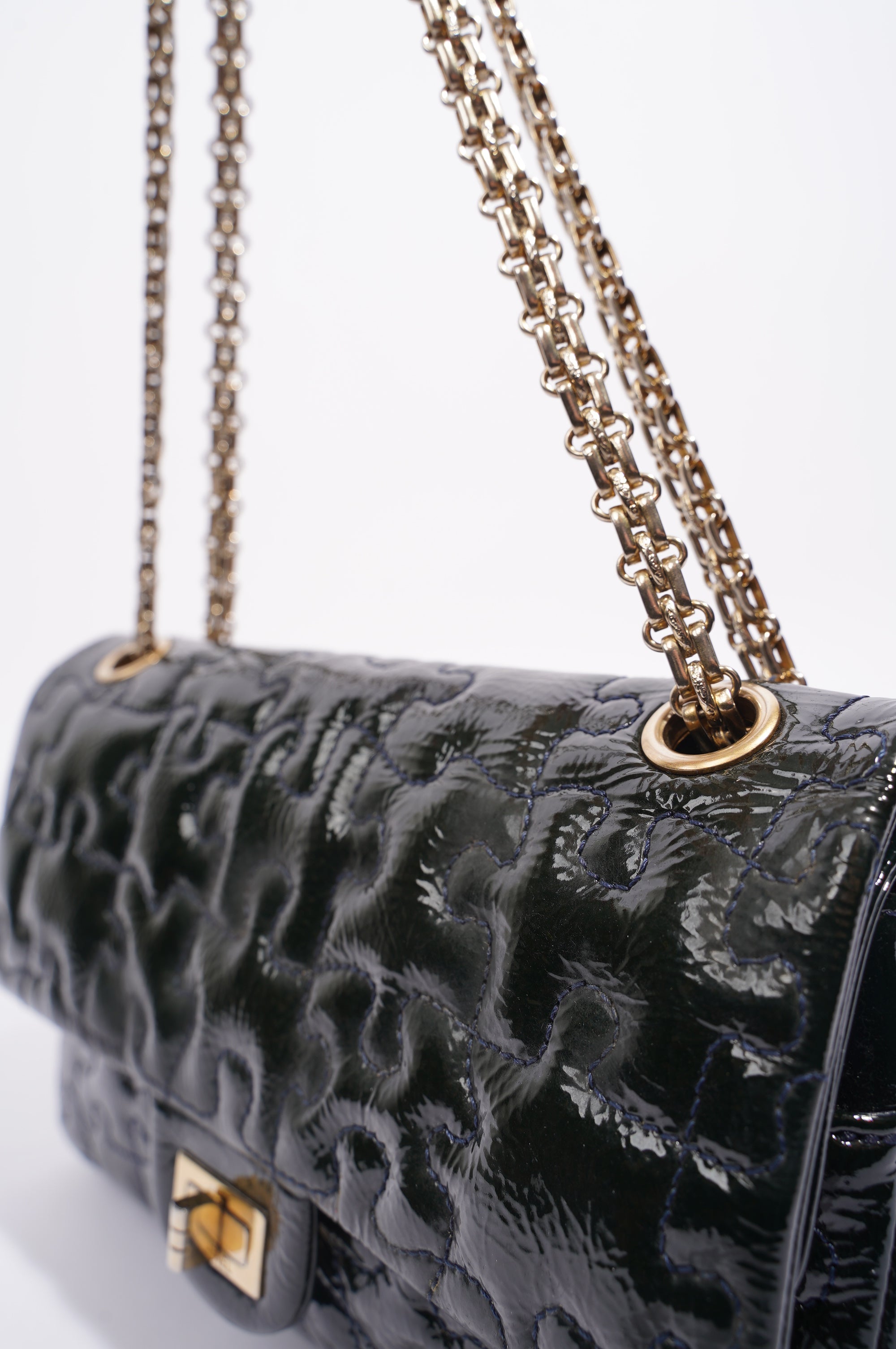 Chanel Womens Classic Puzzle 2.55 Reissue Green Patent Leather