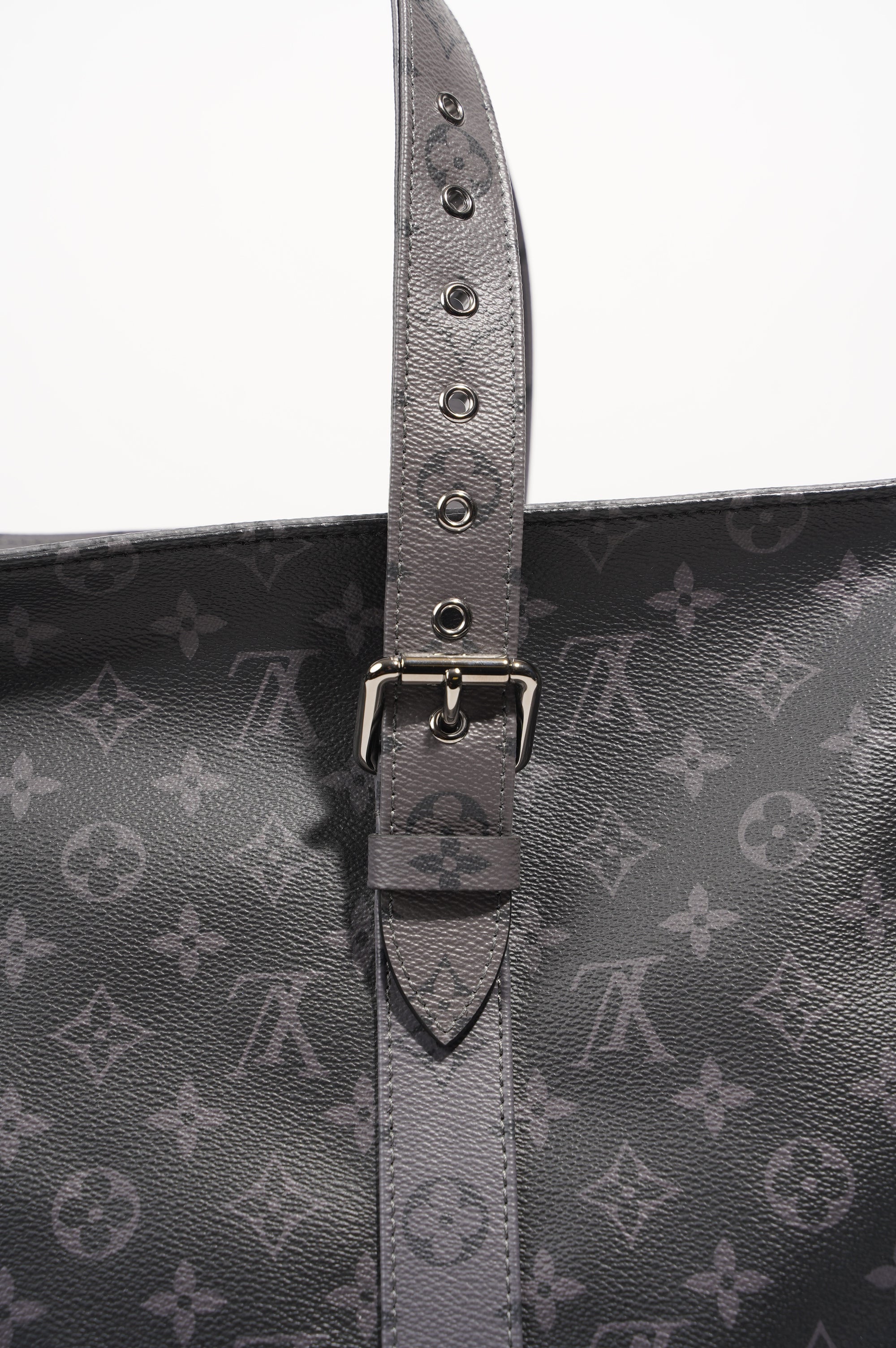 Louis Vuitton Mens New Cabas Zippe GM
