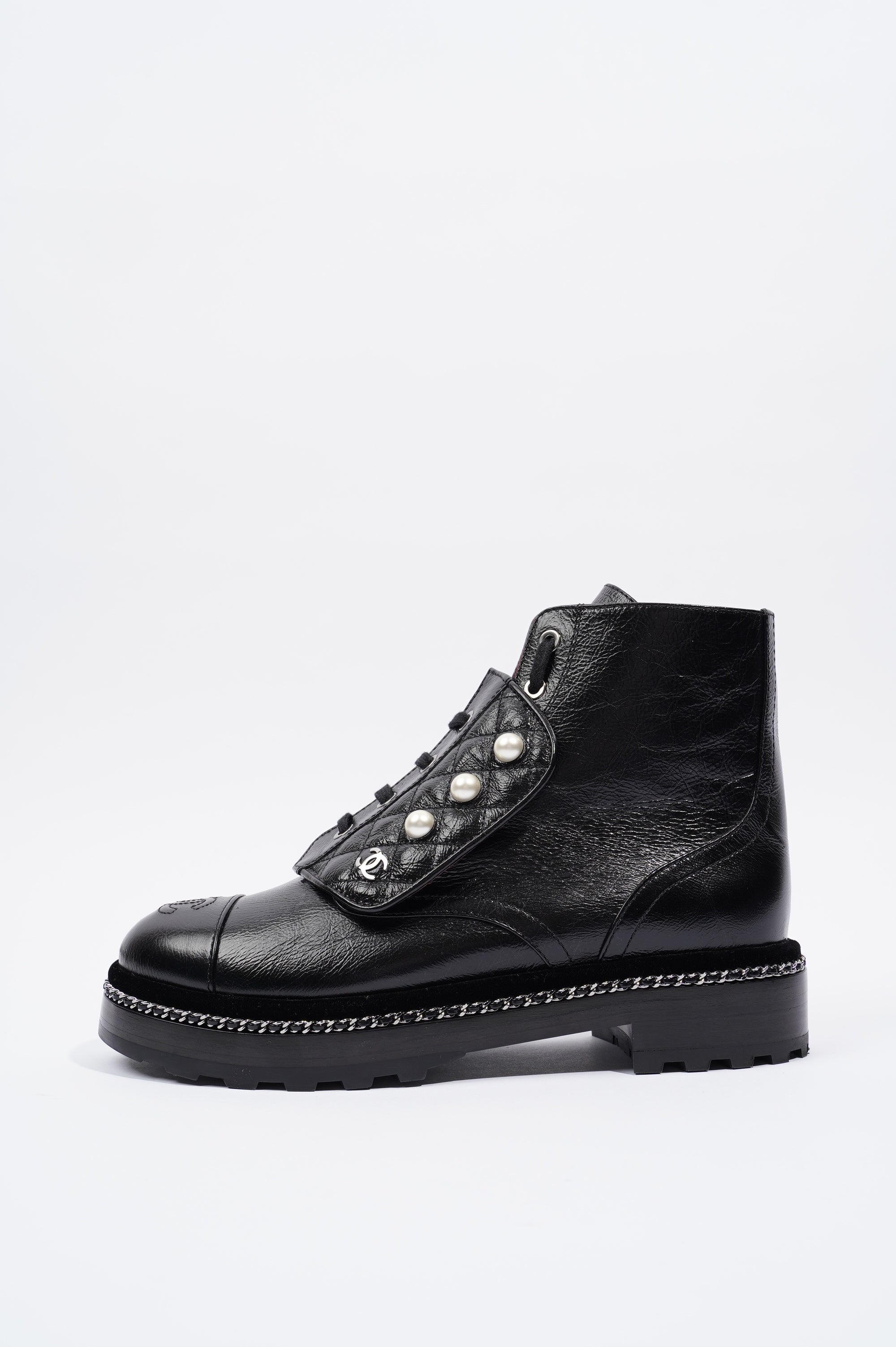 Chanel Womens CC Pearl Detail Boots Black EU 38.5 / UK 5.5