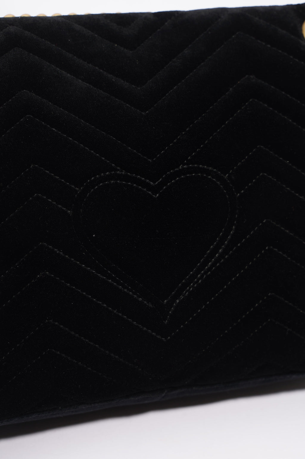 Gucci Womens Marmont Loved Flap Black Multi Medium