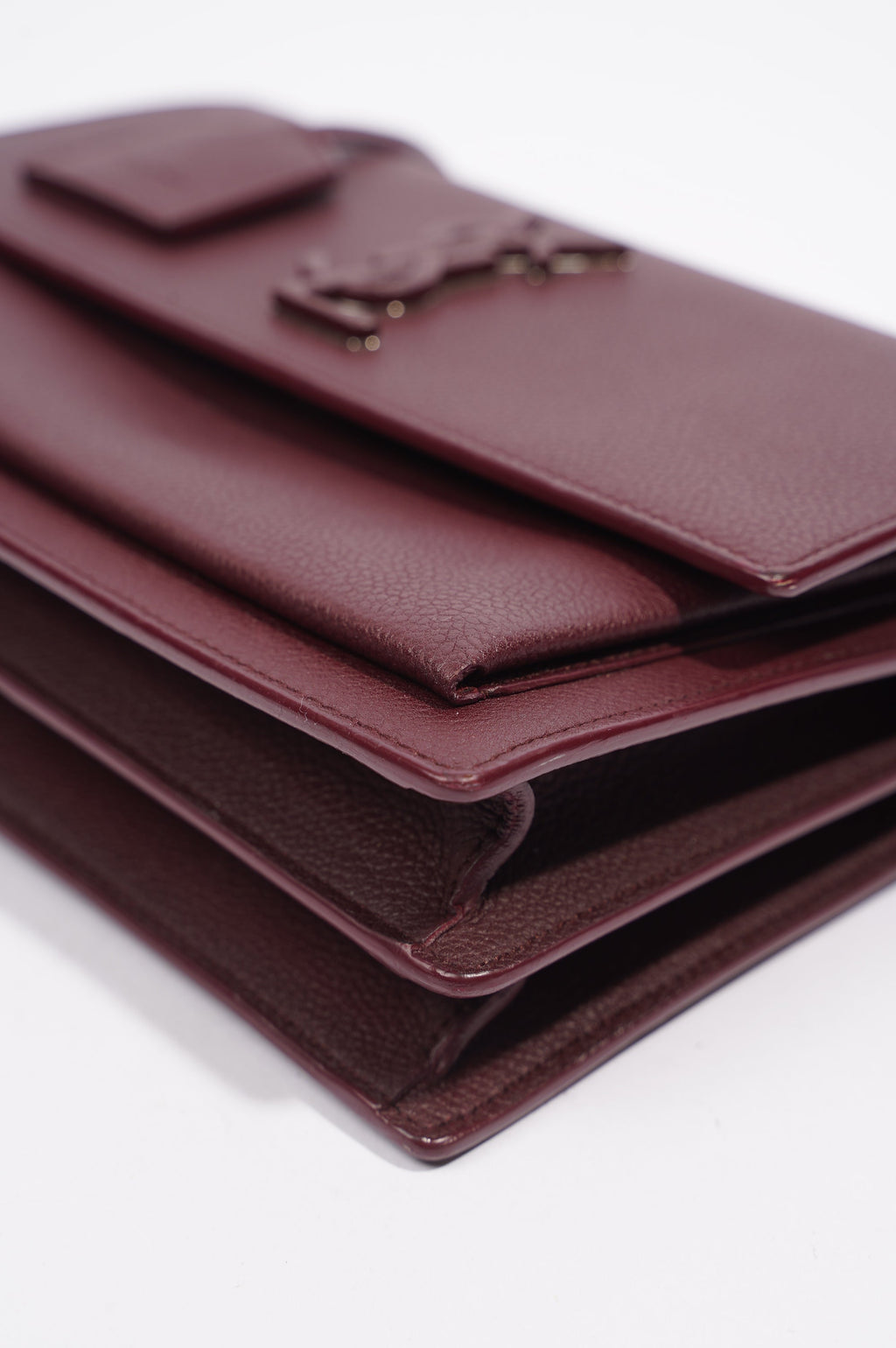 Saint Laurent Womens Sunset Burgundy Leather Medium