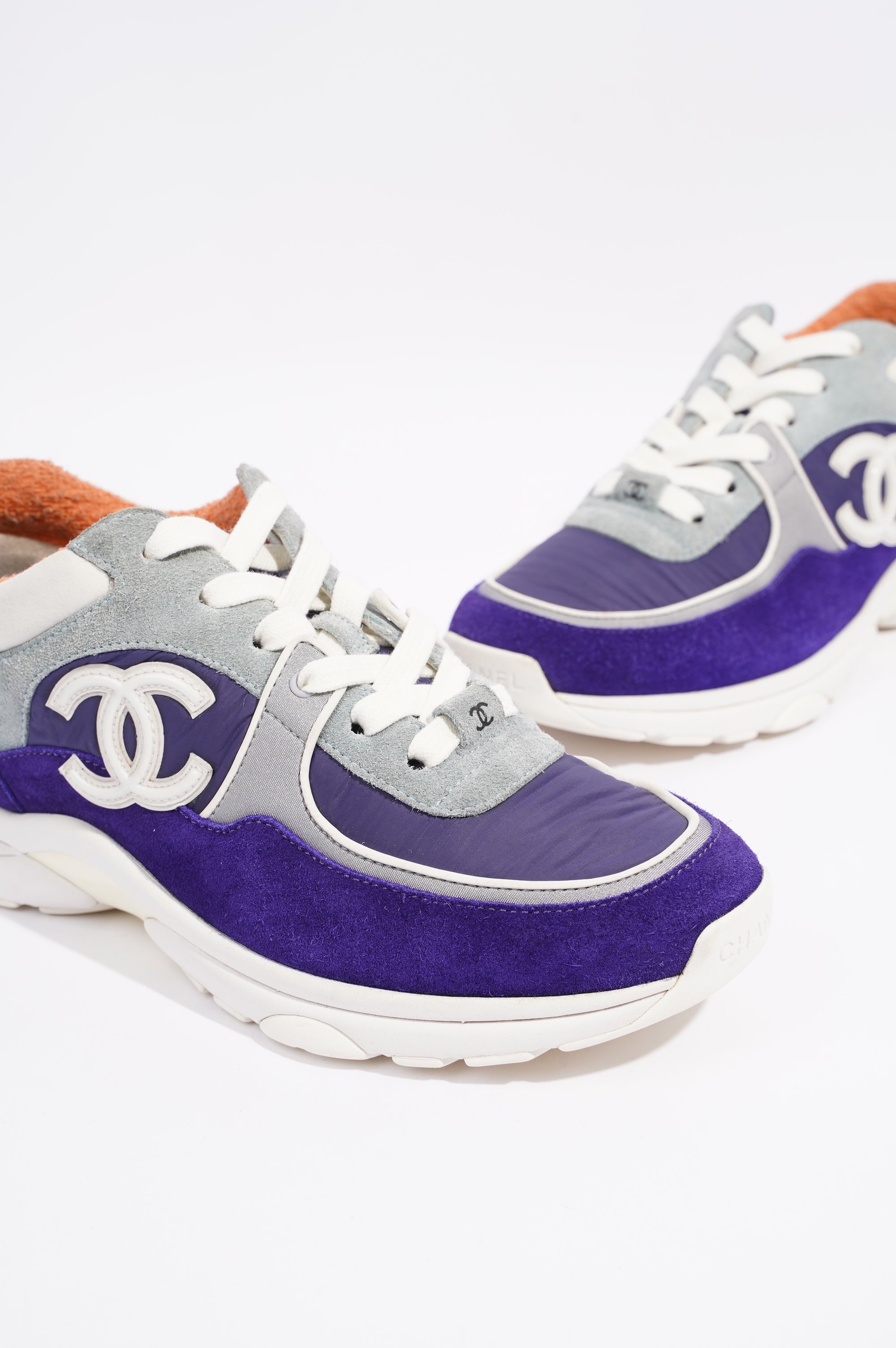 Chanel Womens CC Logo Blue / White EU 38 / UK 5