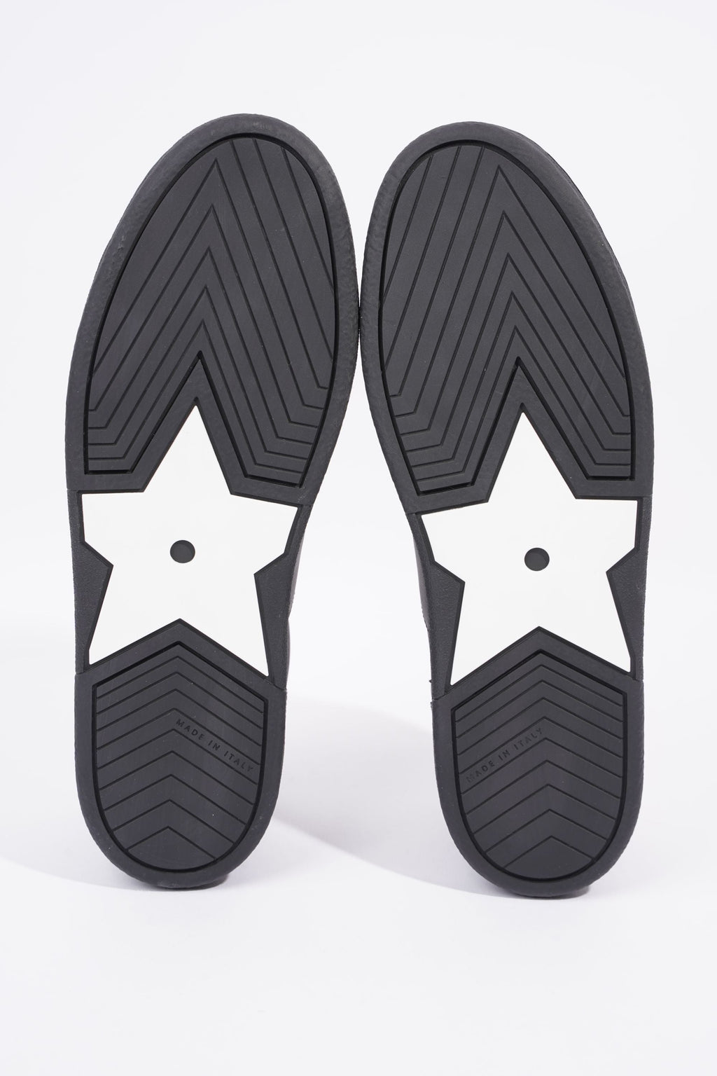Christian Dior Low Top Sneaker Black / White EU 39 / UK 6