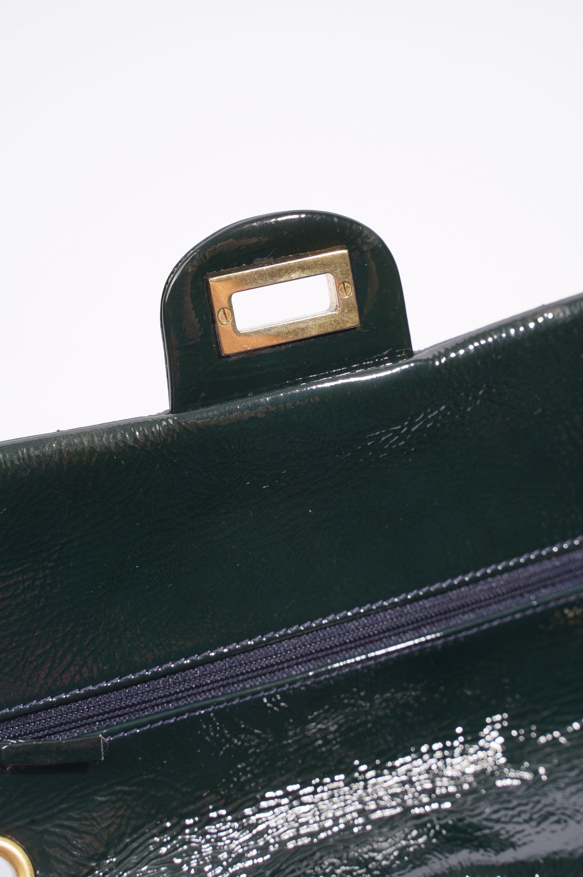 Chanel Womens Classic Puzzle 2.55 Reissue Green Patent Leather
