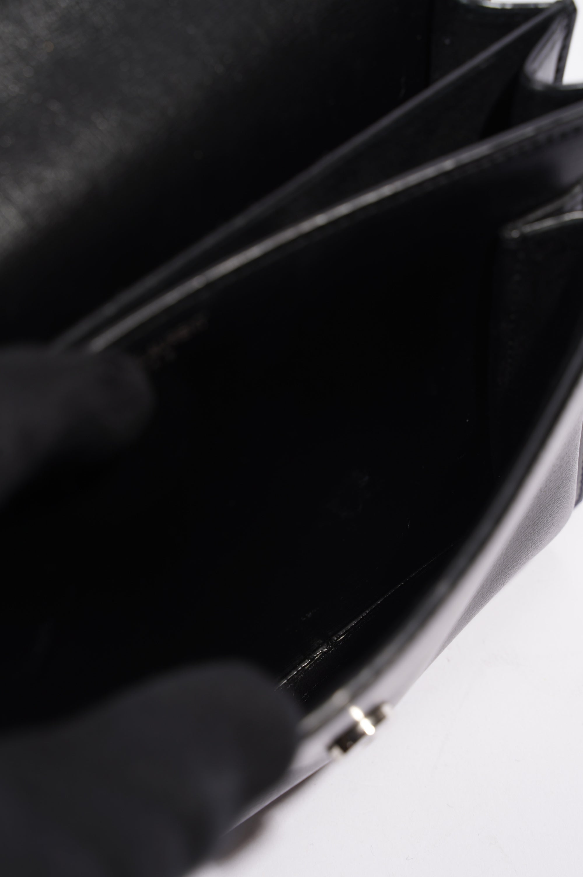 Saint Laurent Womens Sunset Chain Bag Black / Silver Medium